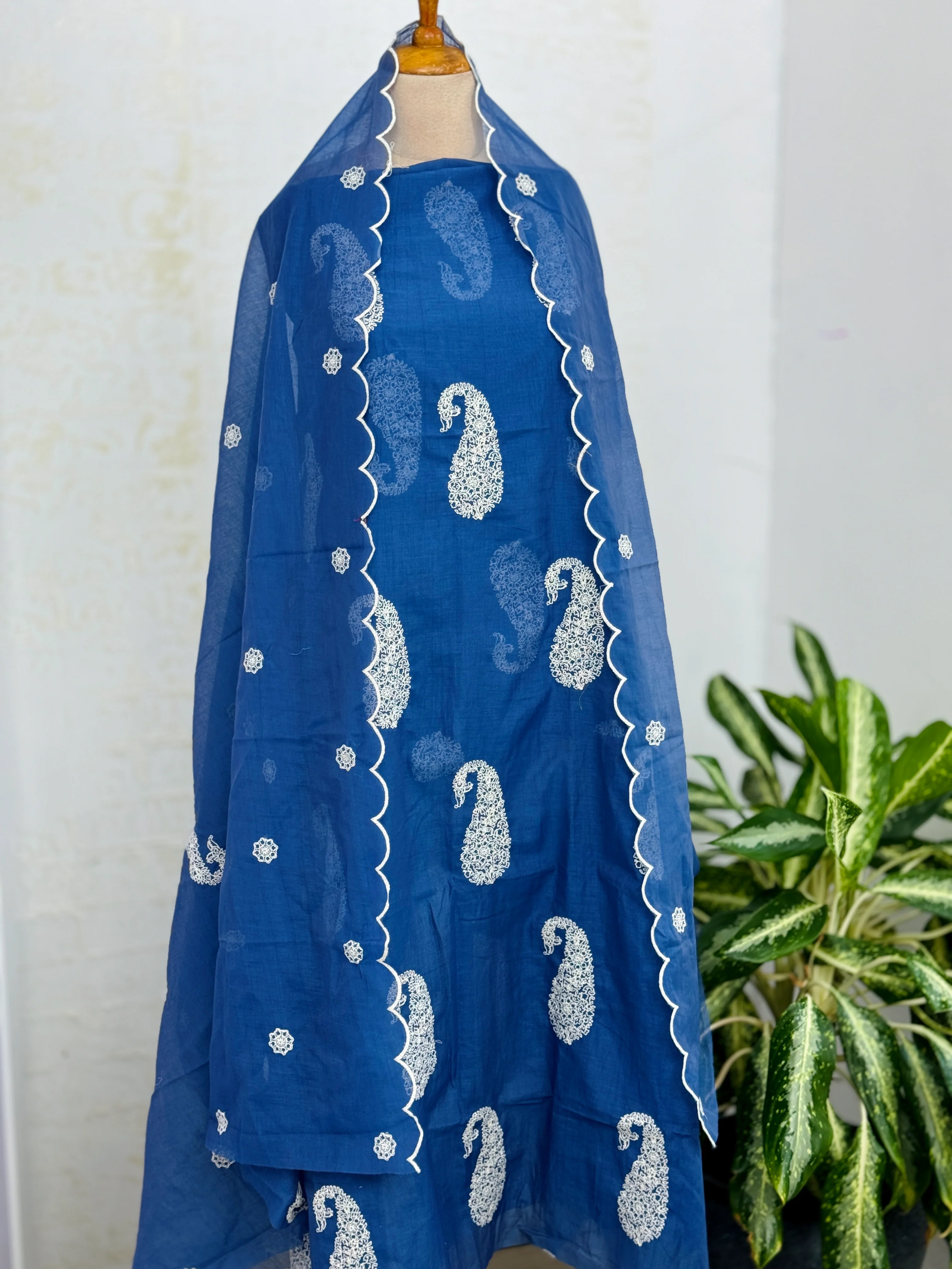 🌟 Mul Chanderi Embroidered Unstitched Suit 🌟 - Image 6