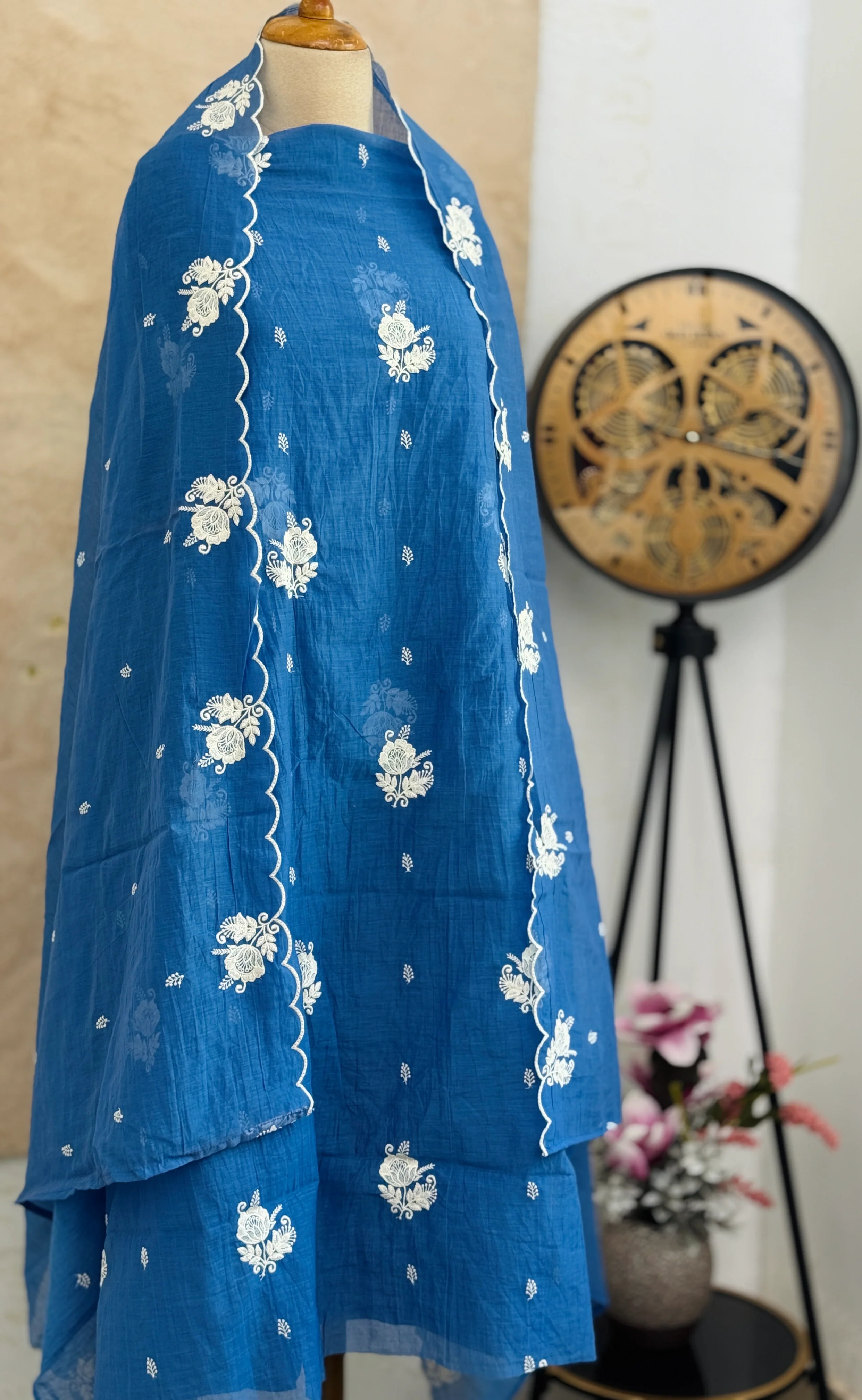 π Mul Chanderi Embroidered Unstitched Suit π - Image 2