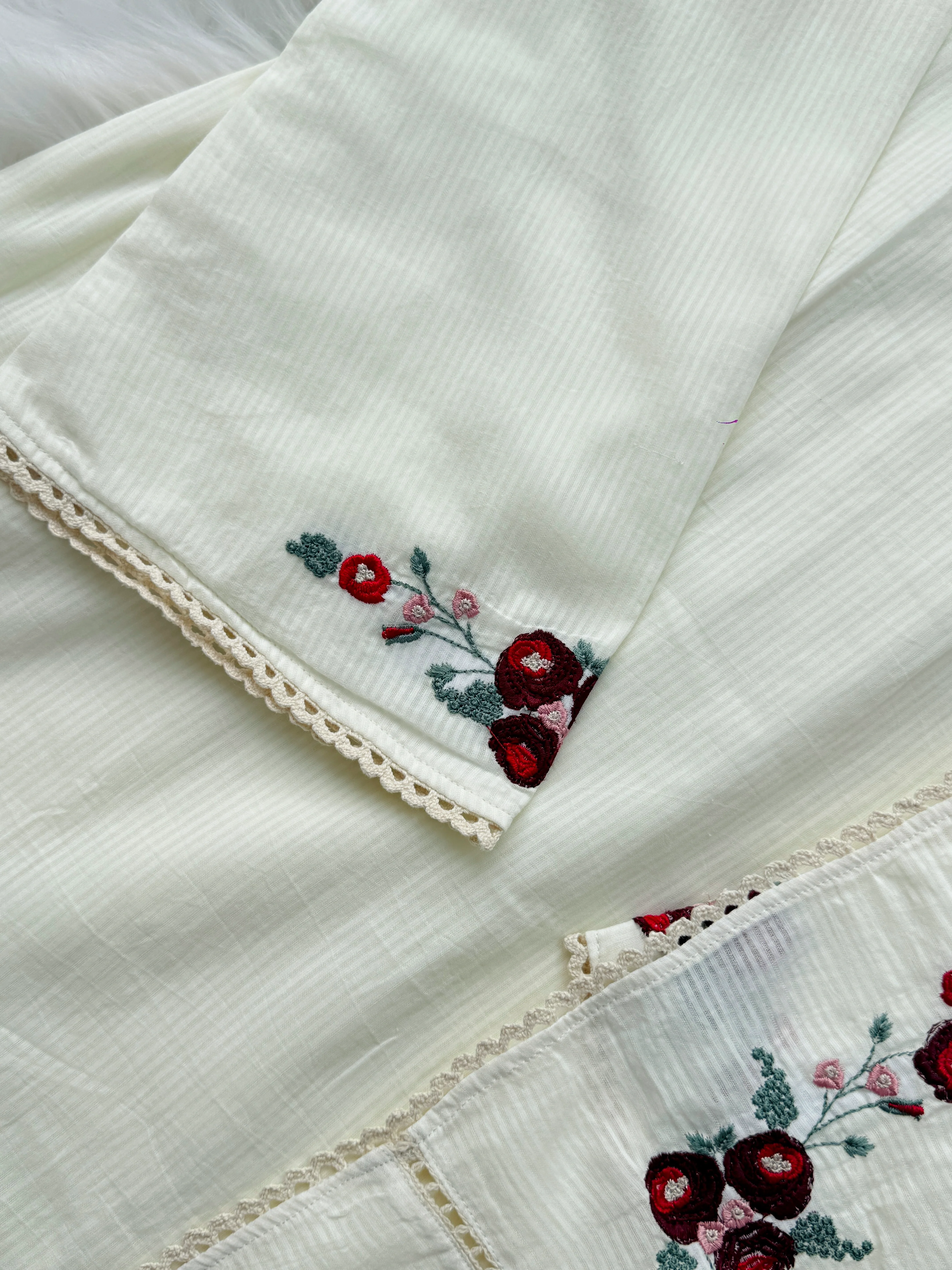 🌸 Pure Cotton Embroidered Kurti Set 🌸 - Image 6