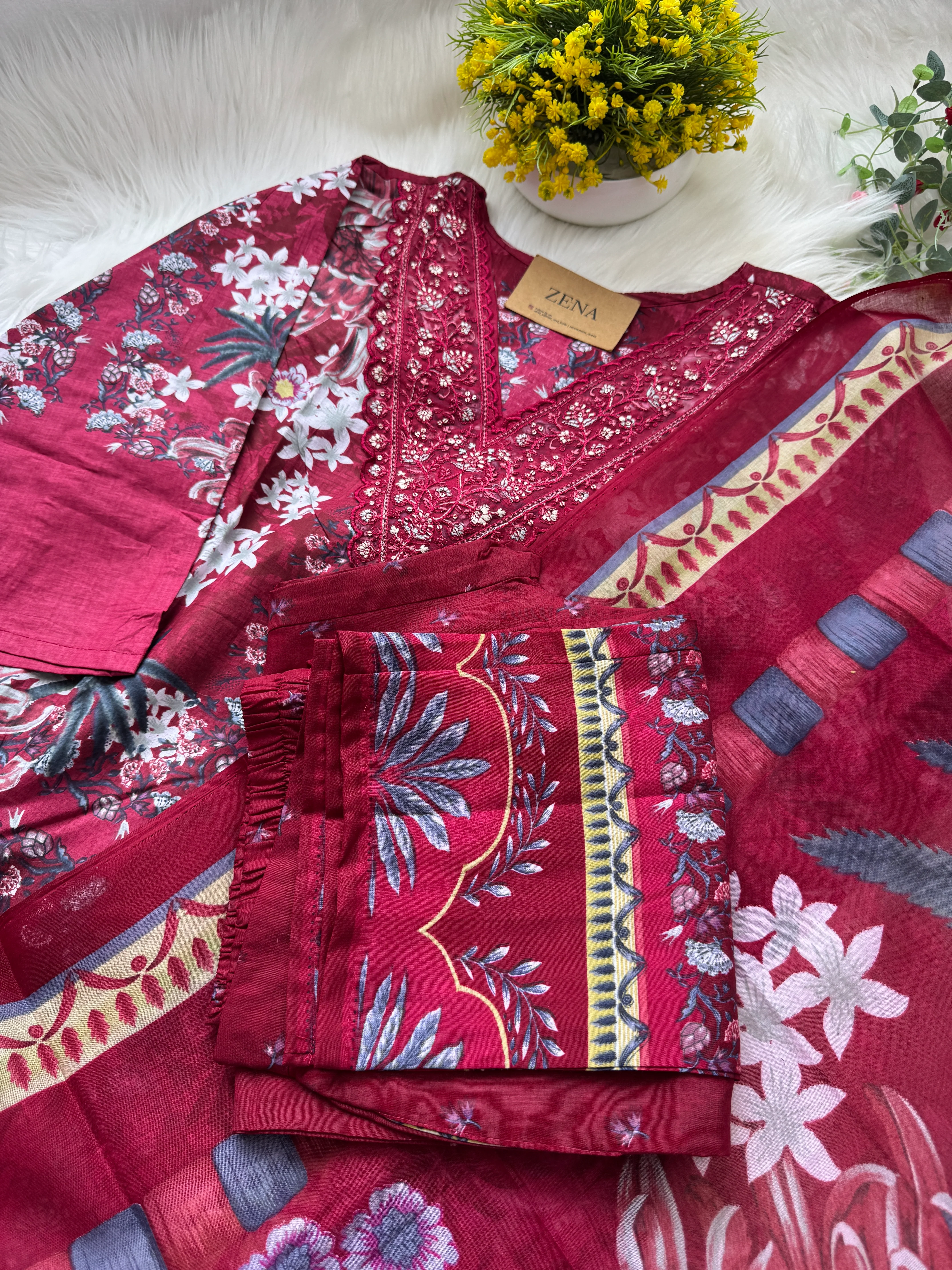 🌙 Pure Cotton Pakistani Kurti Set with Embroidery🌙 - Image 3