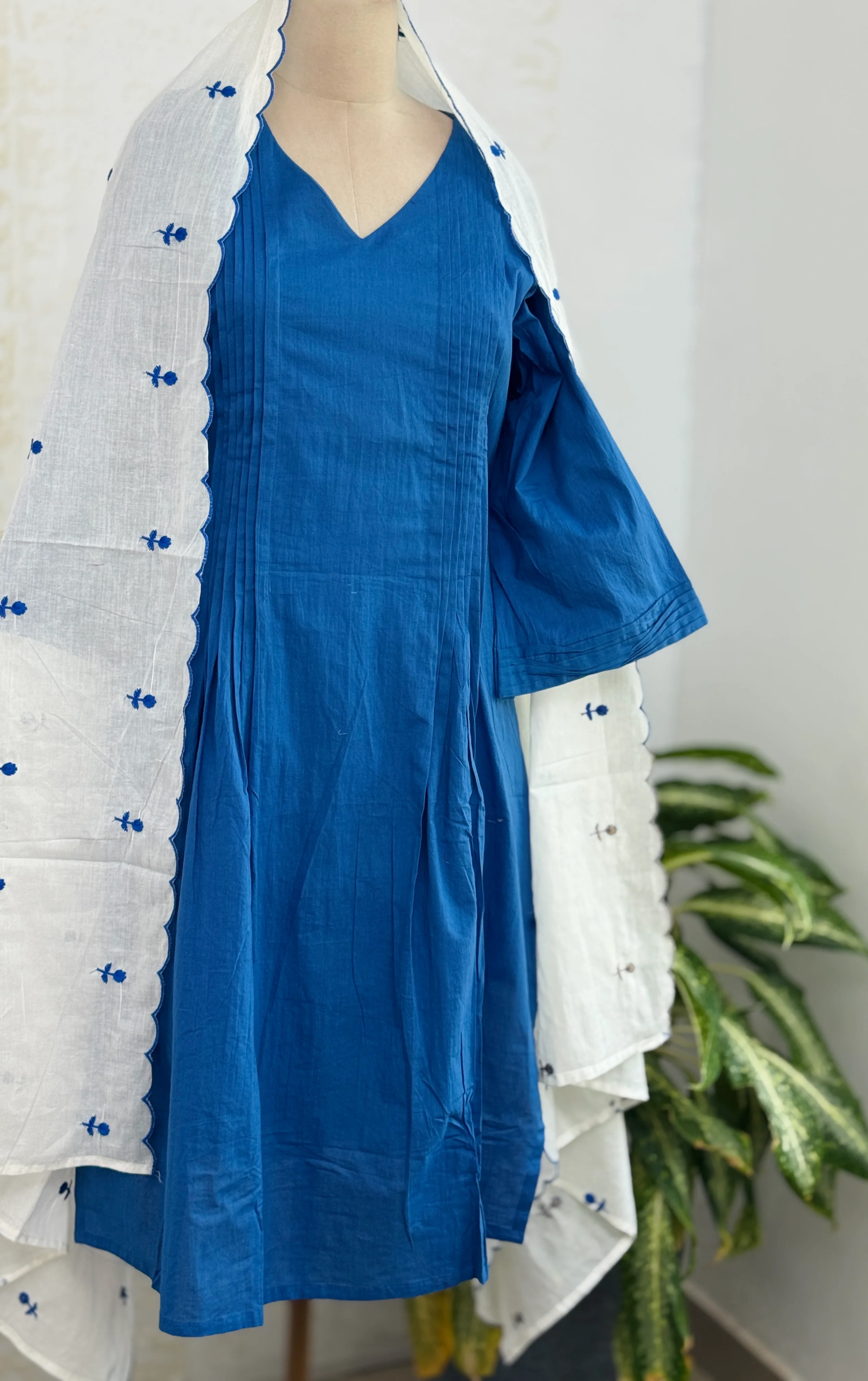 πΈ Pure Mul Cotton Embroidered Anarkali Set πΈ - Image 2