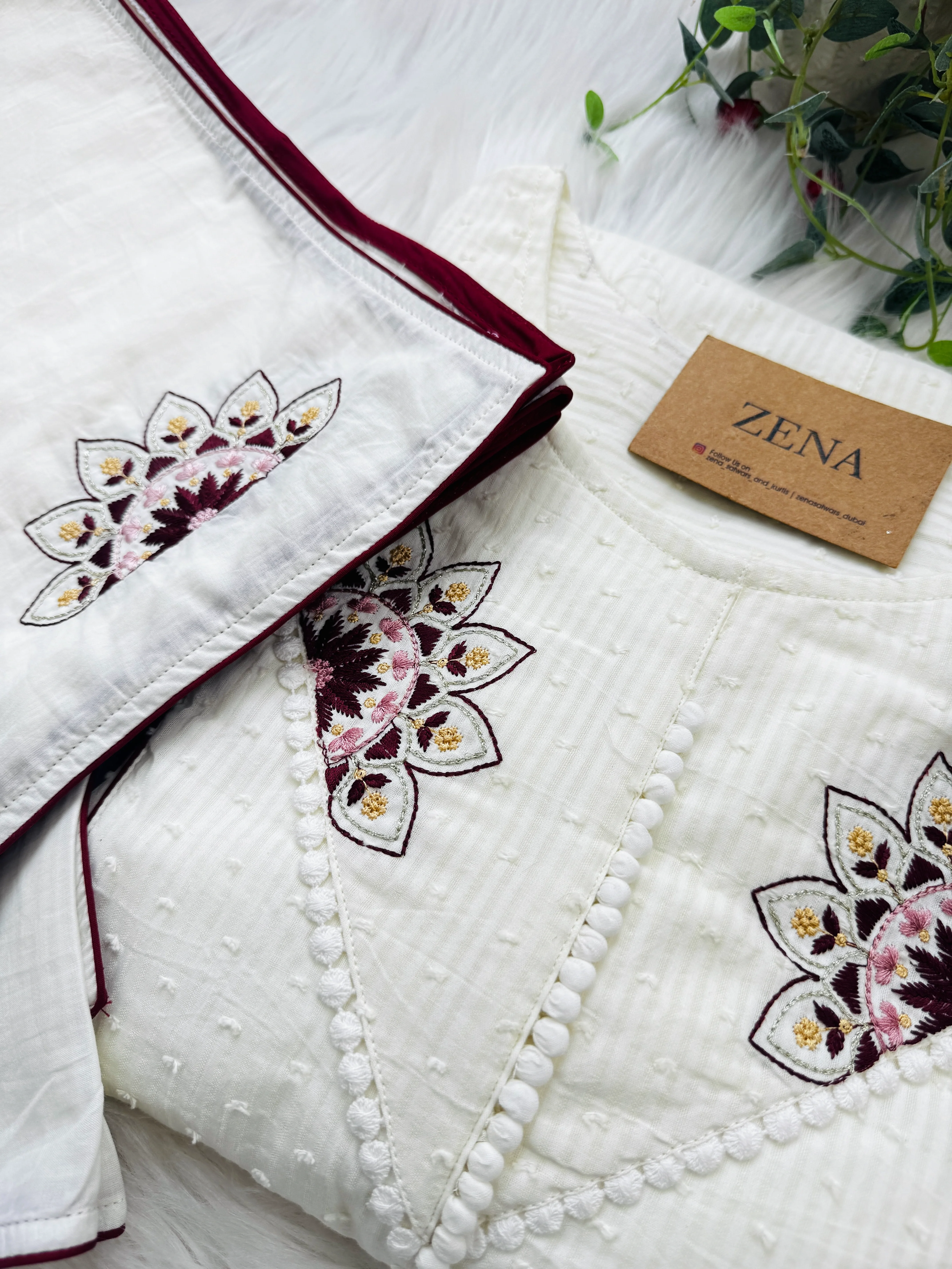 🌿 Pure Mul Cotton Striped Kurti Set with Embroidery 🌿 - Image 4