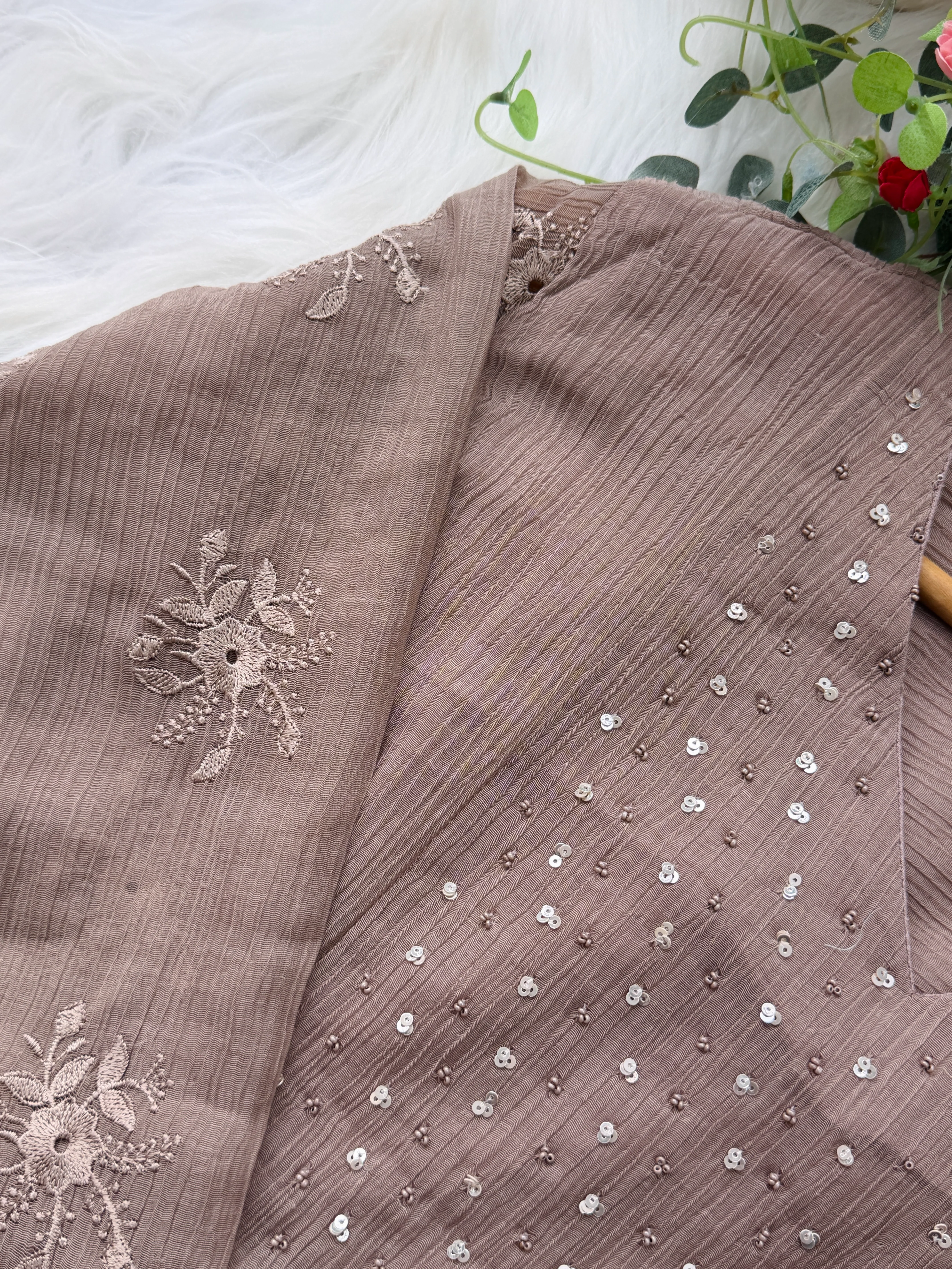 ✨ Chinnon Hand Detailed Embroidered Anarkali Set ✨ - Image 4