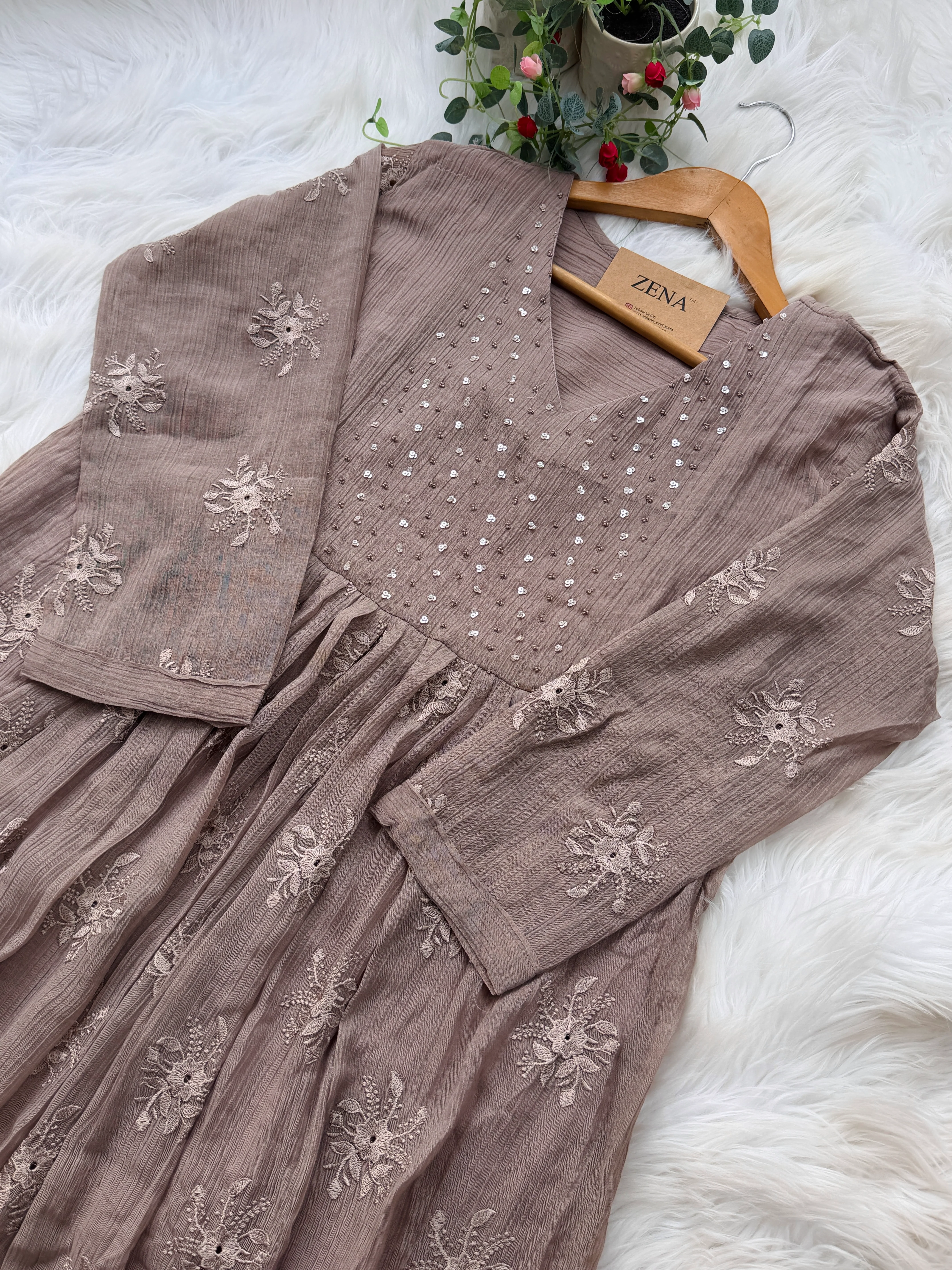 ✨ Chinnon Hand Detailed Embroidered Anarkali Set ✨ - Image 6