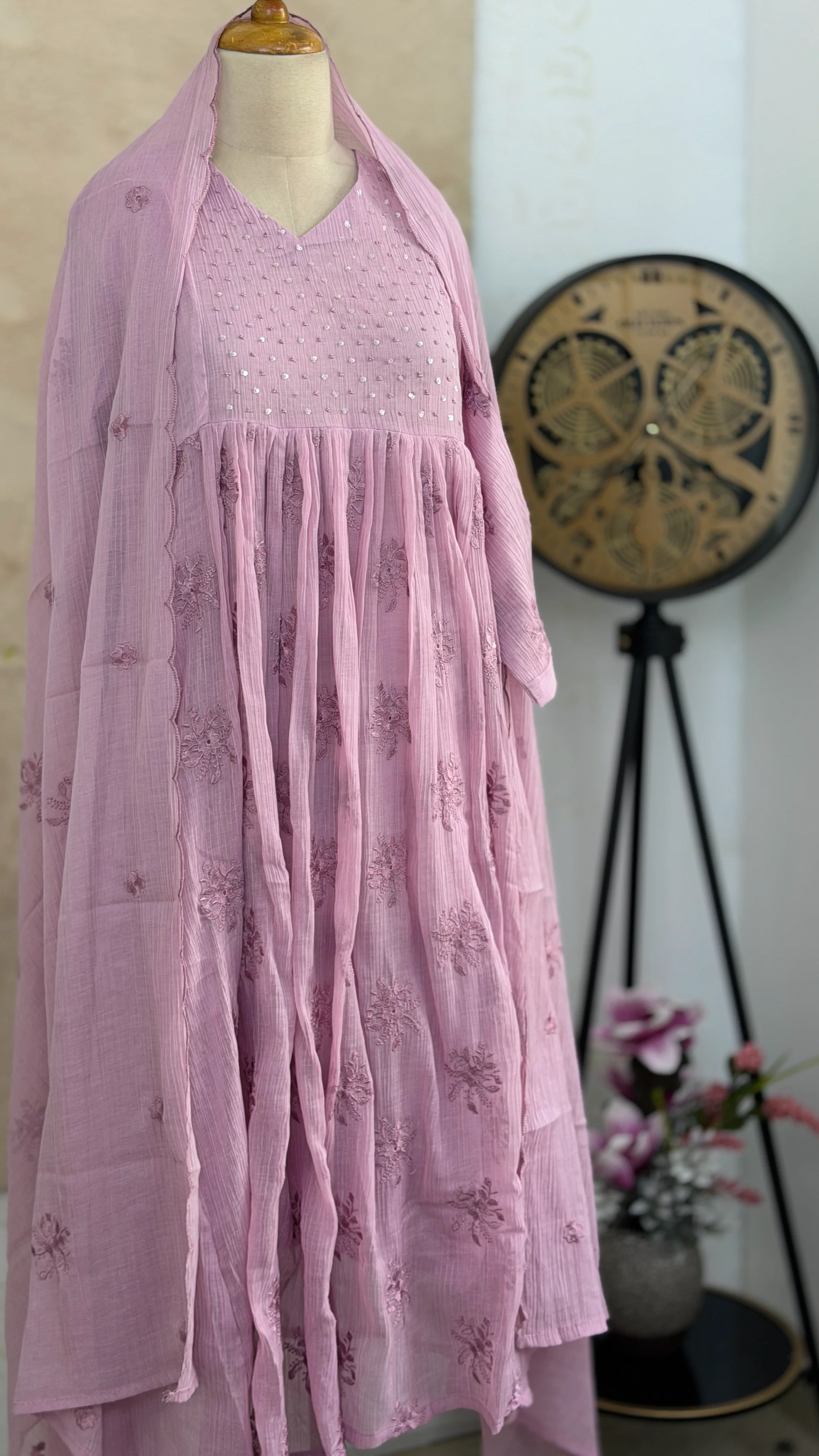 ✨ Chinnon Hand Detailed Embroidered Anarkali Set ✨ - Image 2