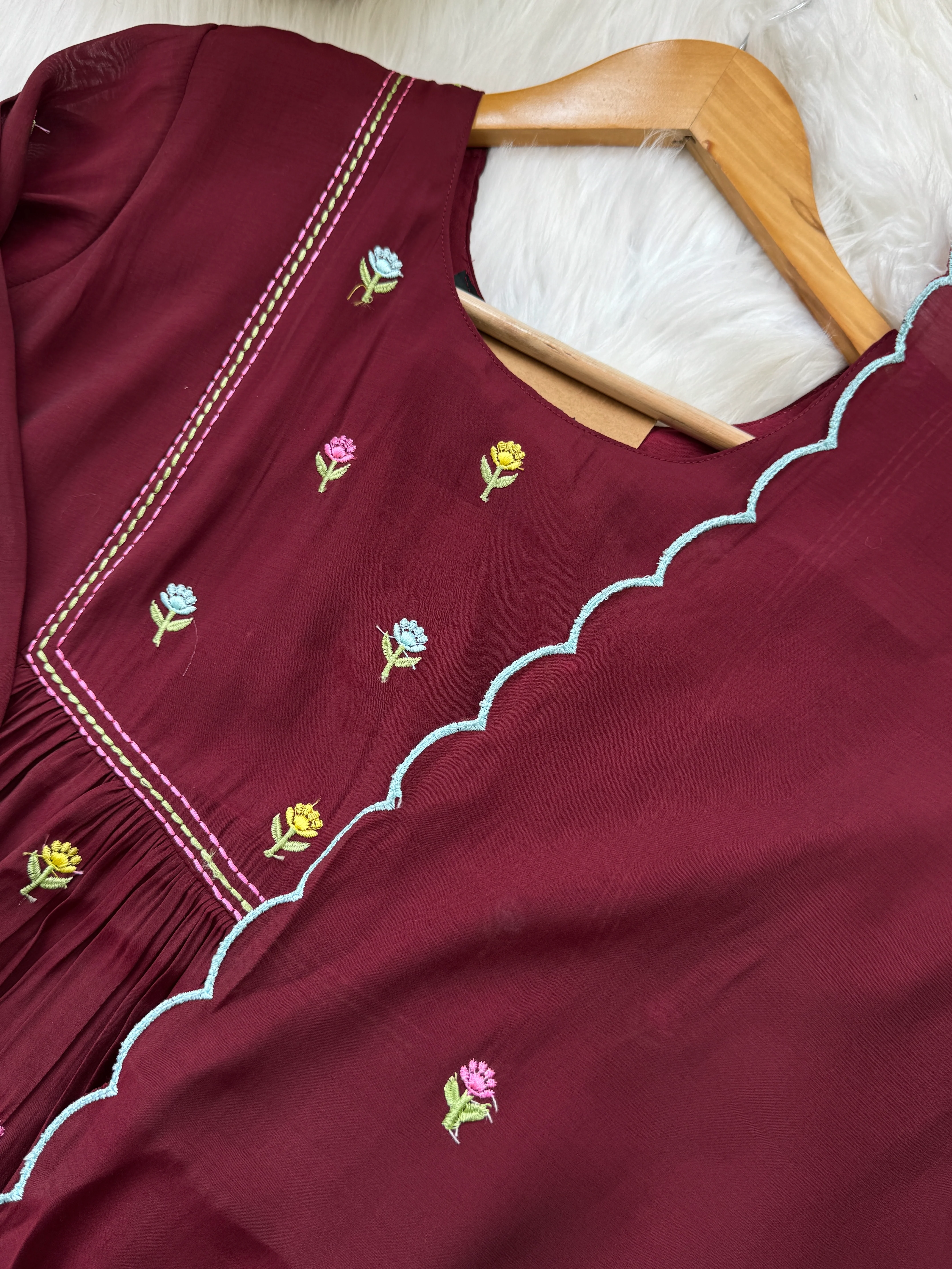 ✨ Glass Chanderi Anarkali Kurti Set – Top, Bottom & Dupatta ✨ - Image 9