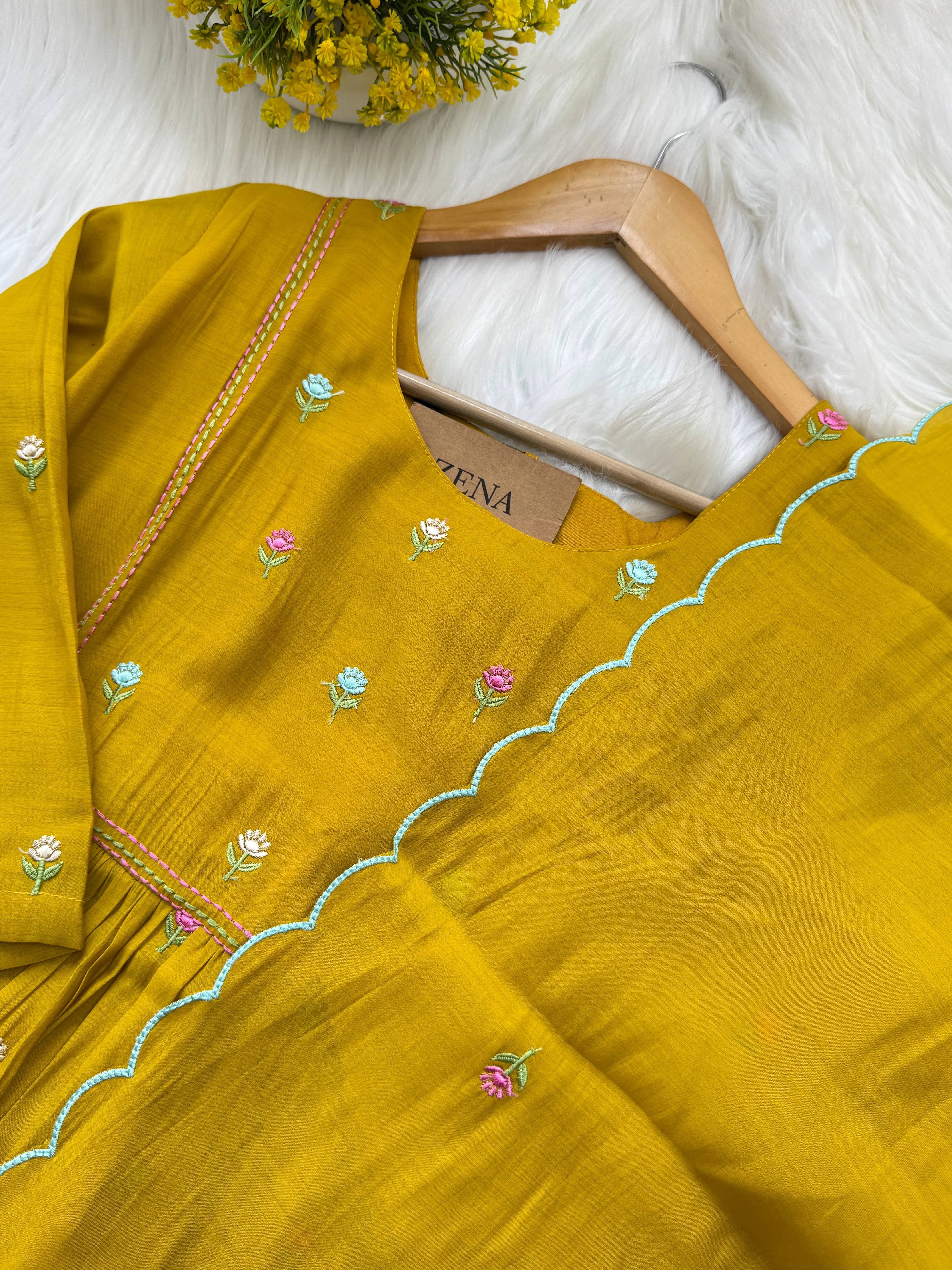 ✨ Glass Chanderi Anarkali Kurti Set – Top, Bottom & Dupatta ✨ - Image 3