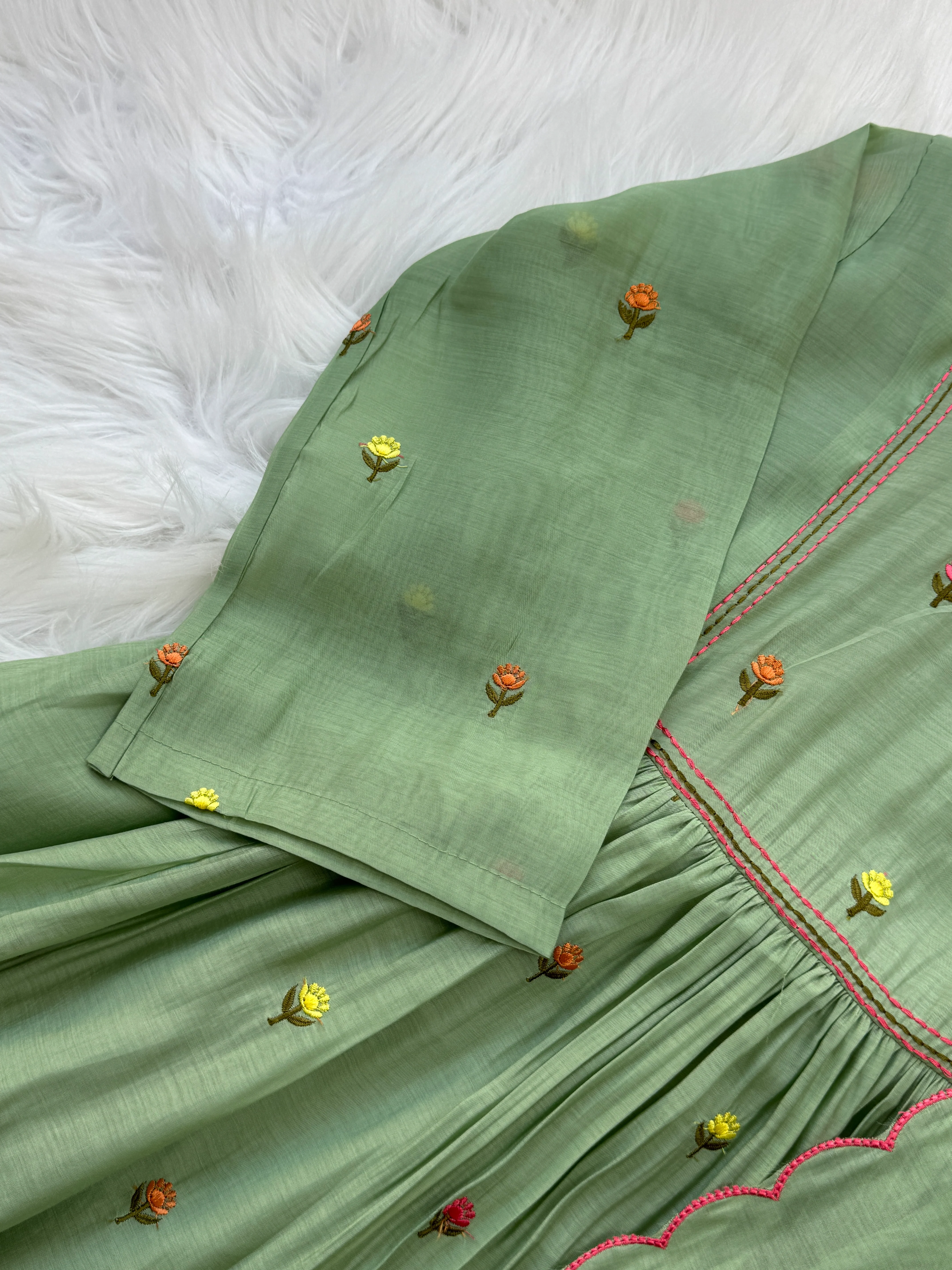 ✨ Glass Chanderi Anarkali Kurti Set – Top, Bottom & Dupatta ✨ - Image 6