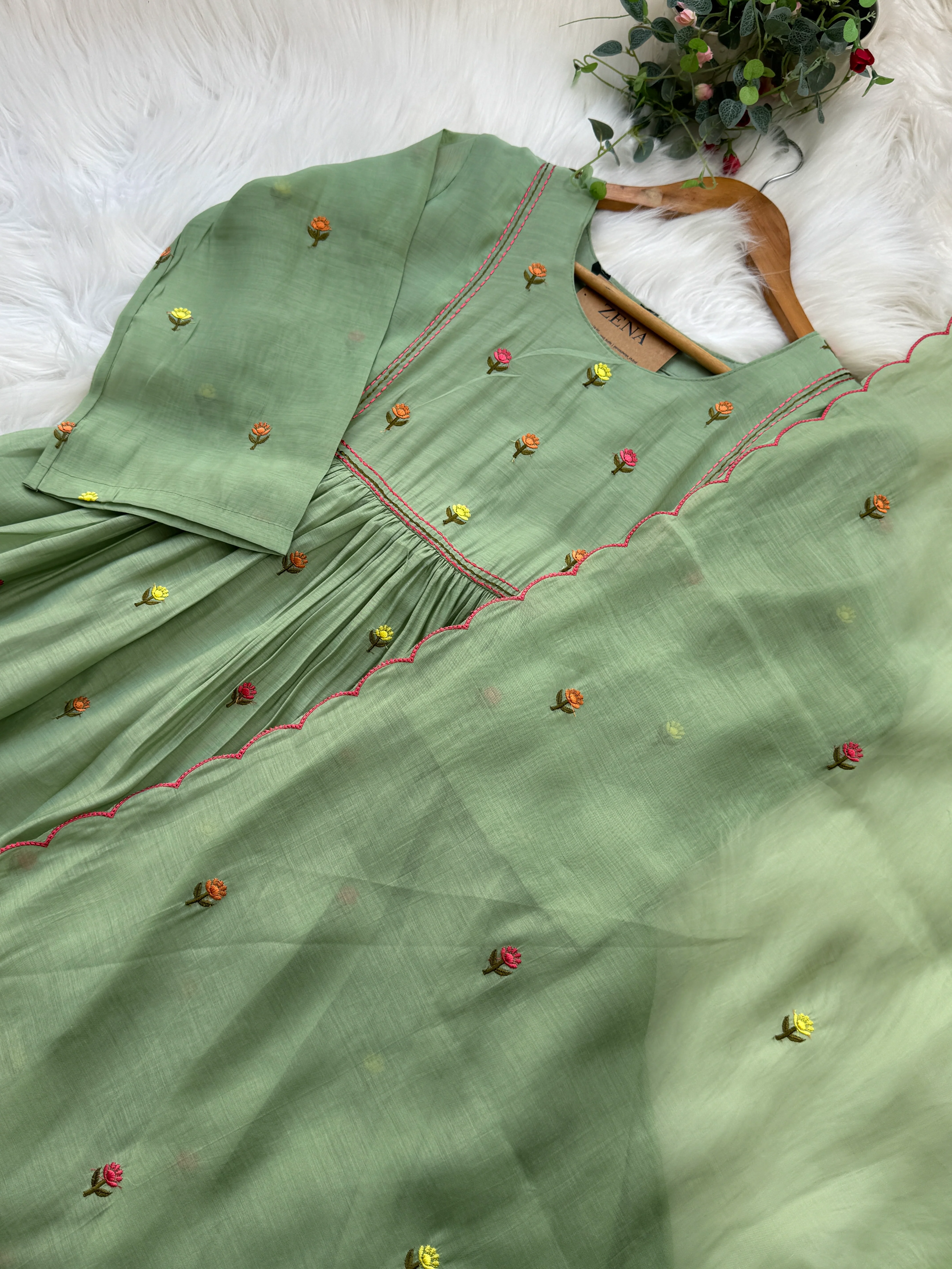 ✨ Glass Chanderi Anarkali Kurti Set – Top, Bottom & Dupatta ✨ - Image 9