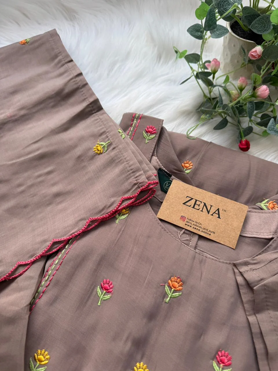 ✨ Glass Chanderi Anarkali Kurti Set – Top, Bottom & Dupatta ✨ - Image 3