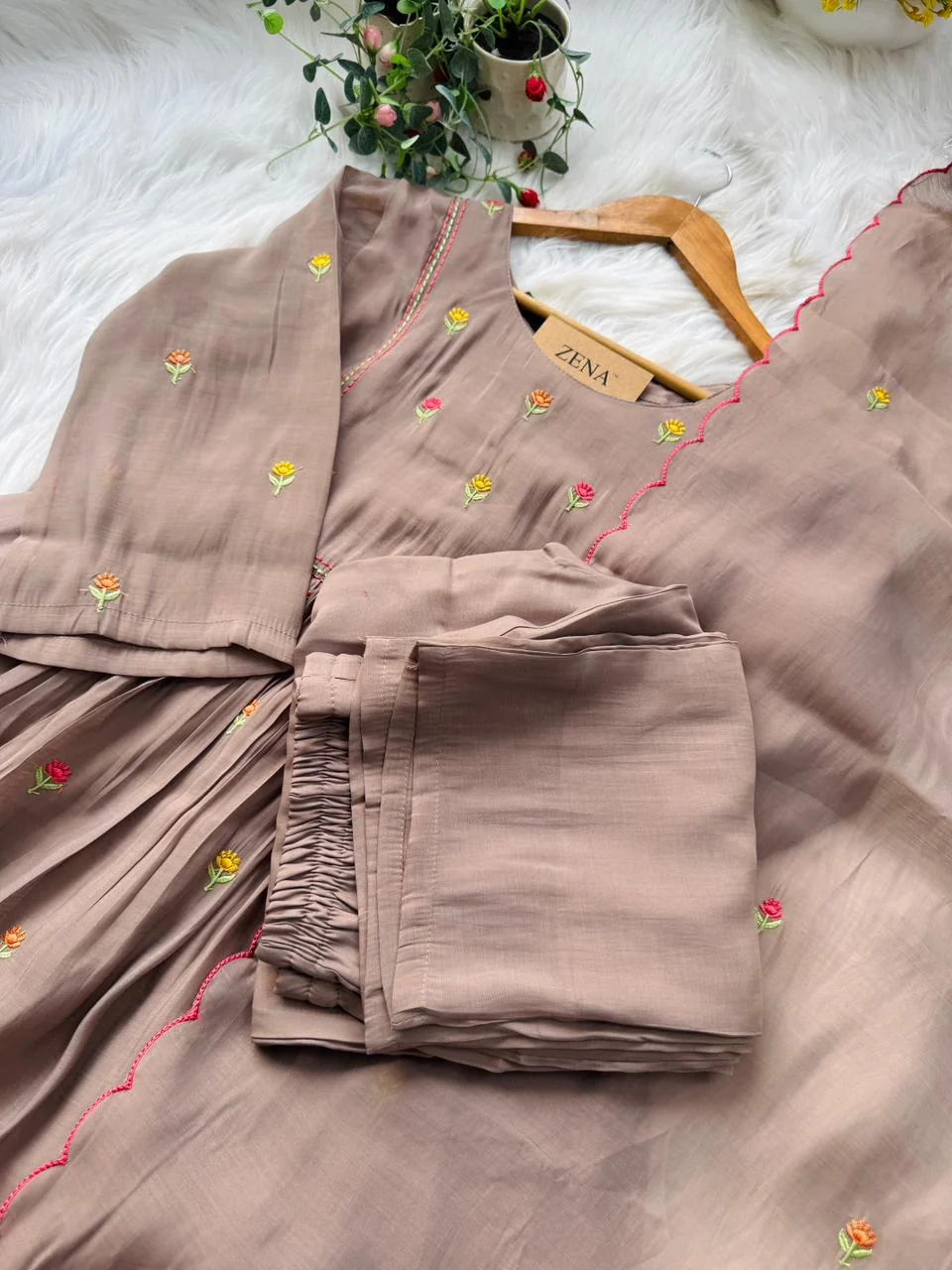 ✨ Glass Chanderi Anarkali Kurti Set – Top, Bottom & Dupatta ✨ - Image 5