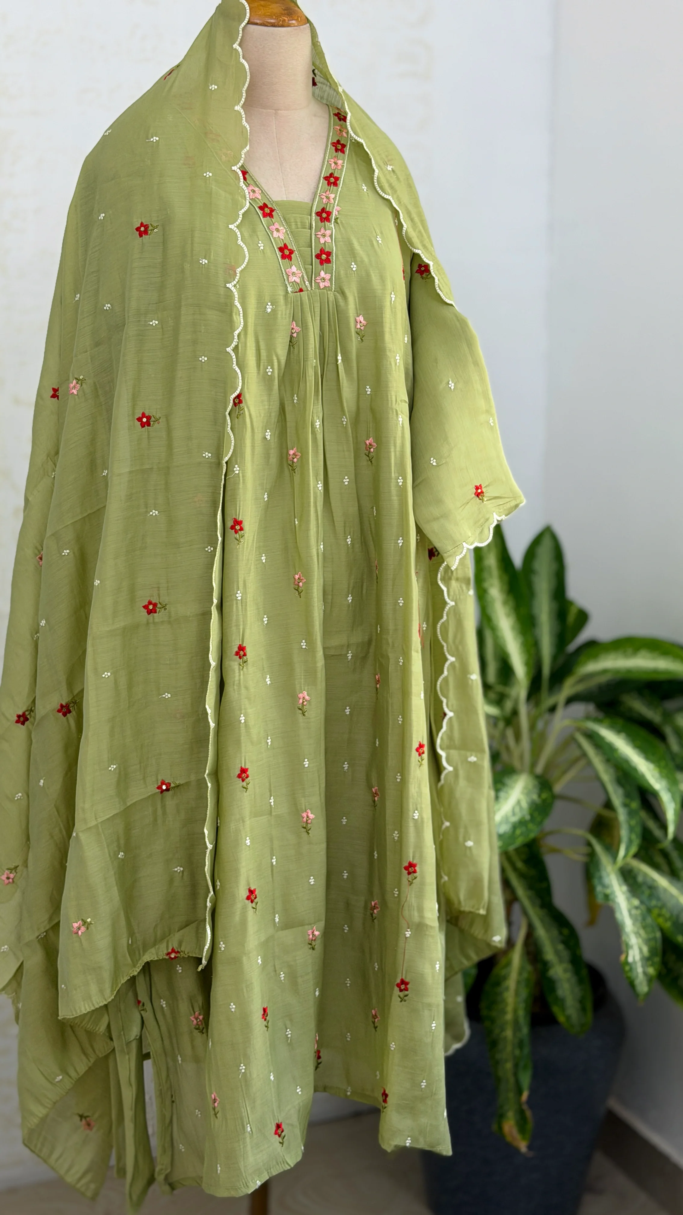 ✨ Glass Chanderi Embroidered Anarkali ✨ - Image 2