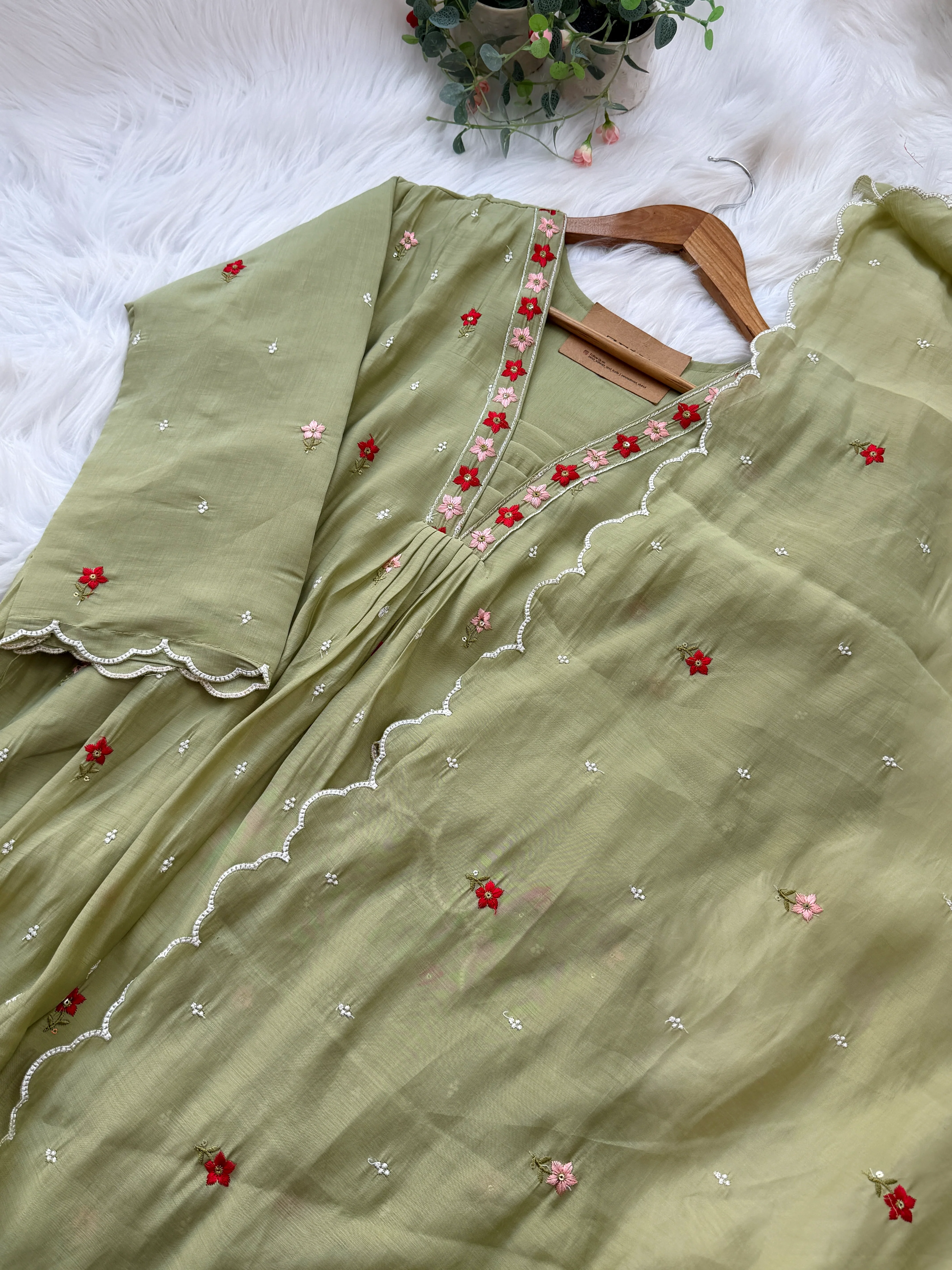 ✨ Glass Chanderi Embroidered Anarkali ✨ - Image 4