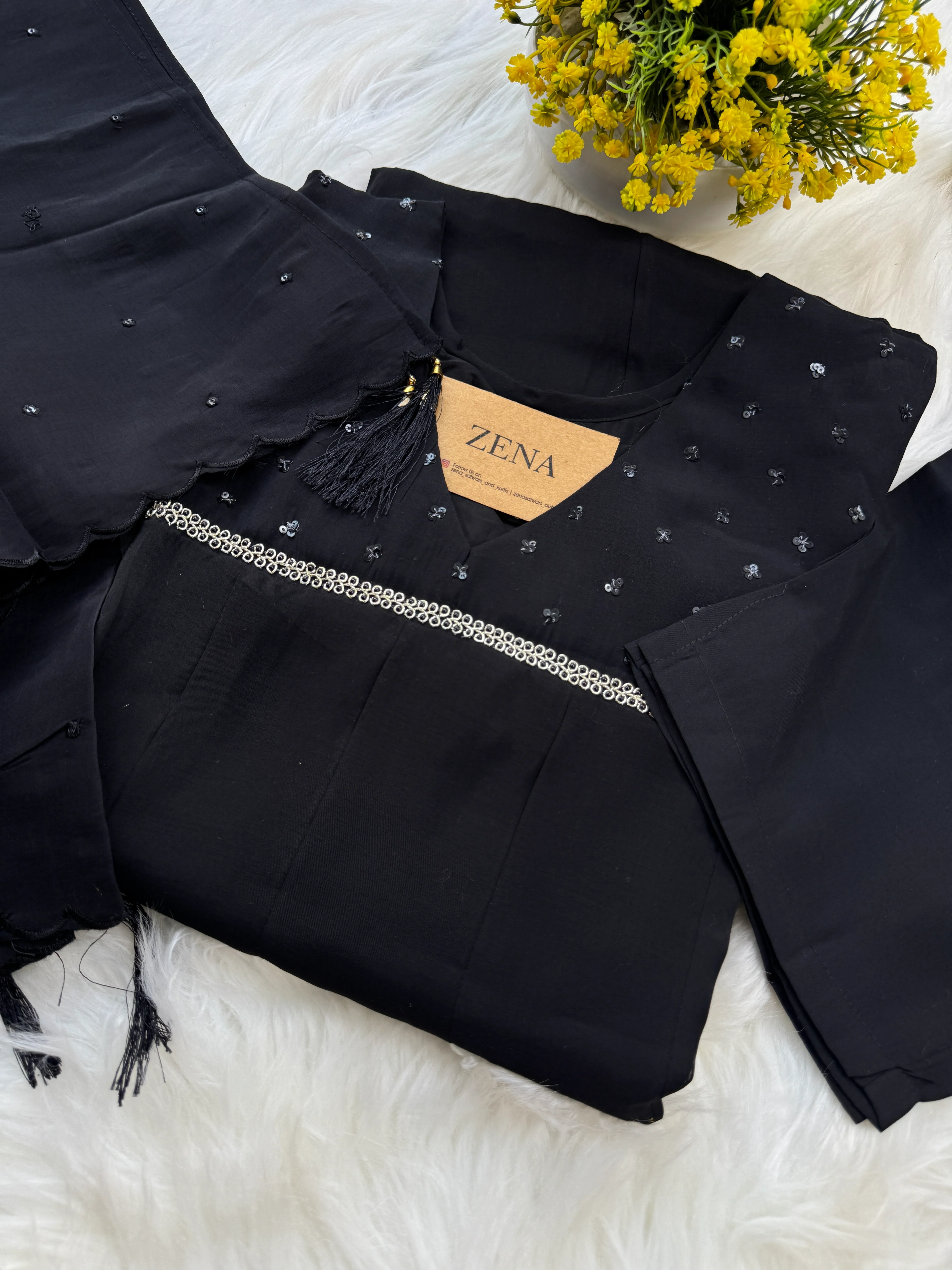 β¨ Glass Chanderi Hand-Detailed Anarkali Set β¨