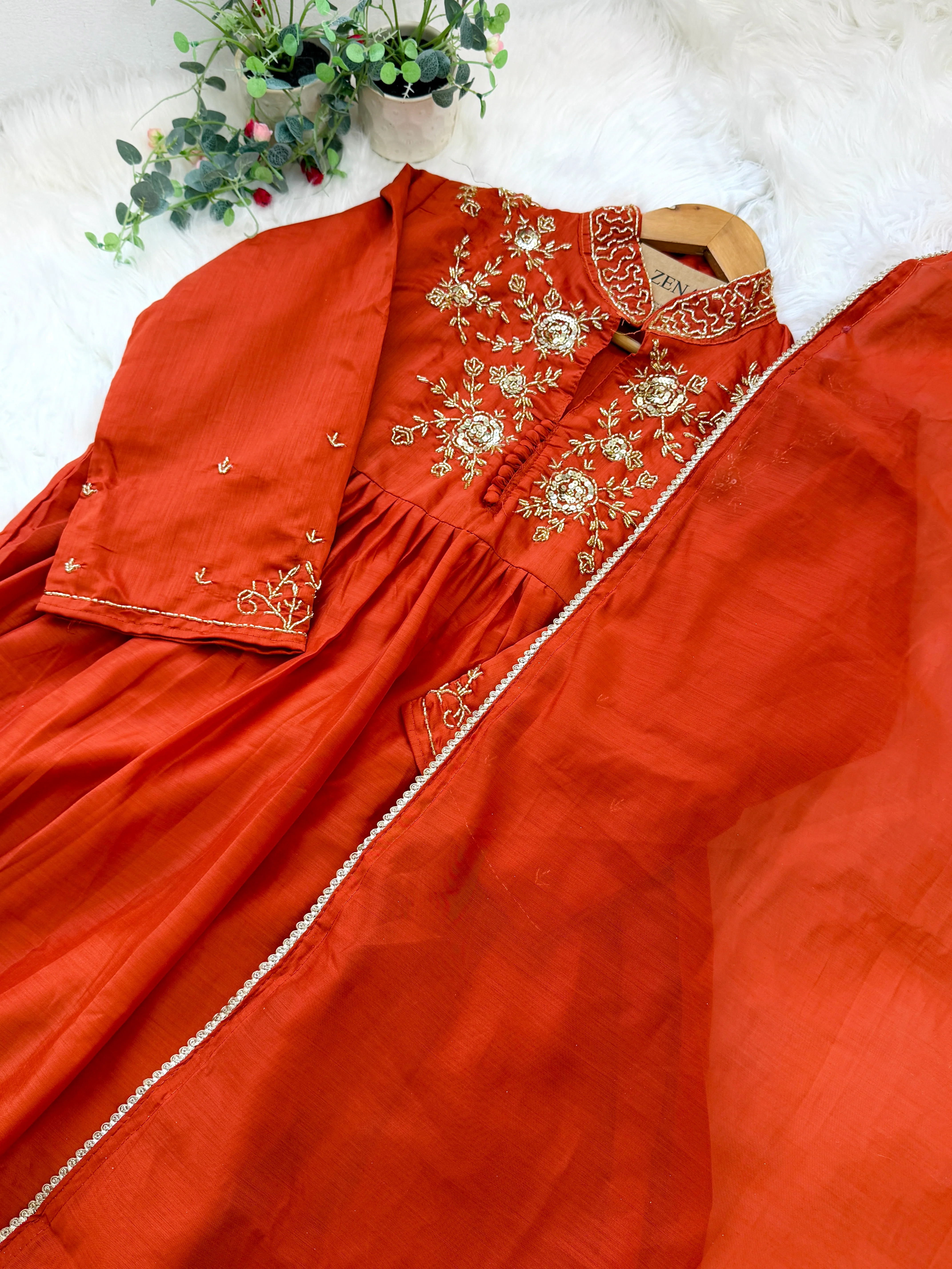 ✨ Glass Chanderi Handwork Anarkali Set ✨ - Image 4
