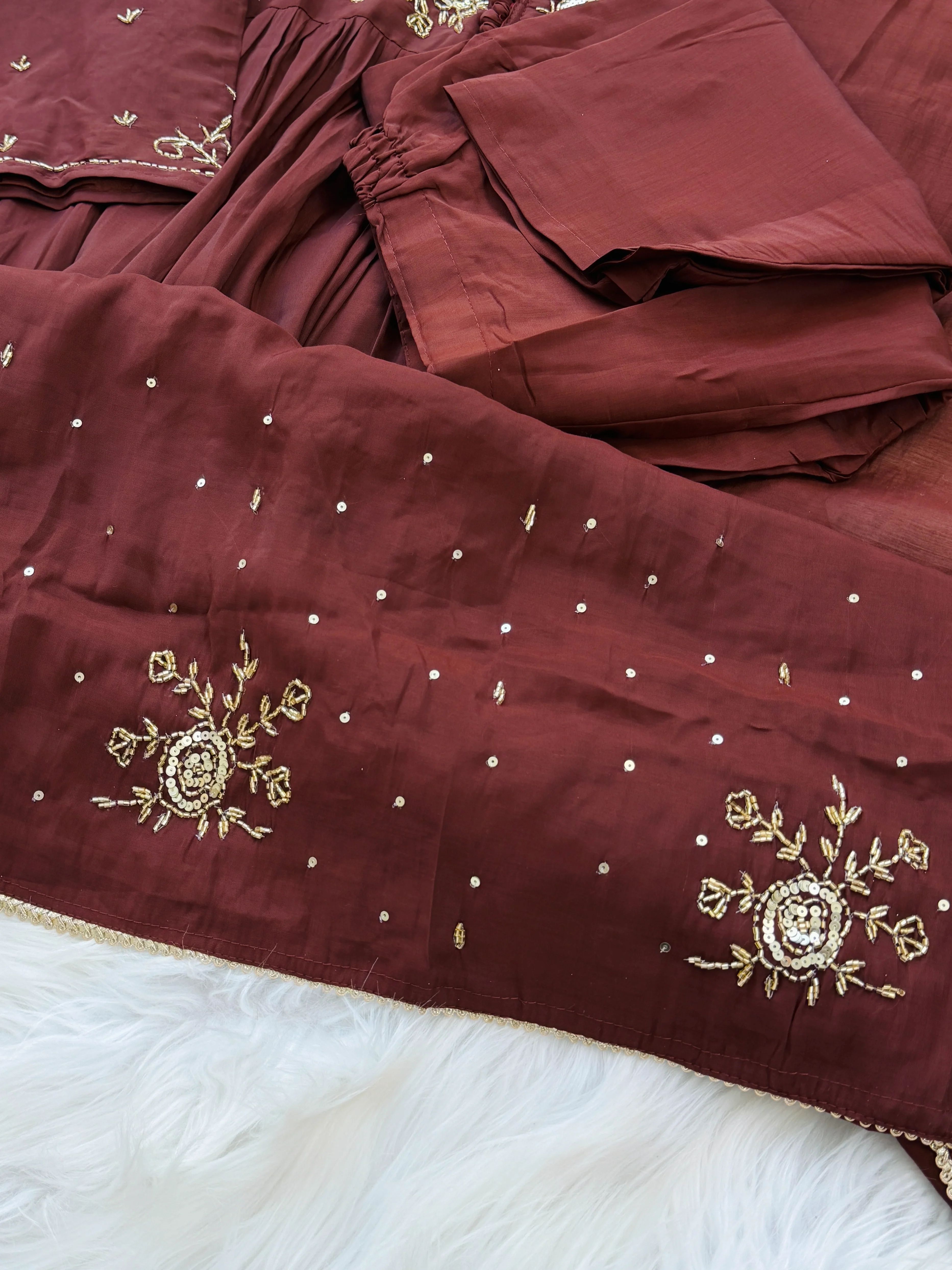 ✨ Glass Chanderi Handwork Anarkali Set ✨ - Image 9