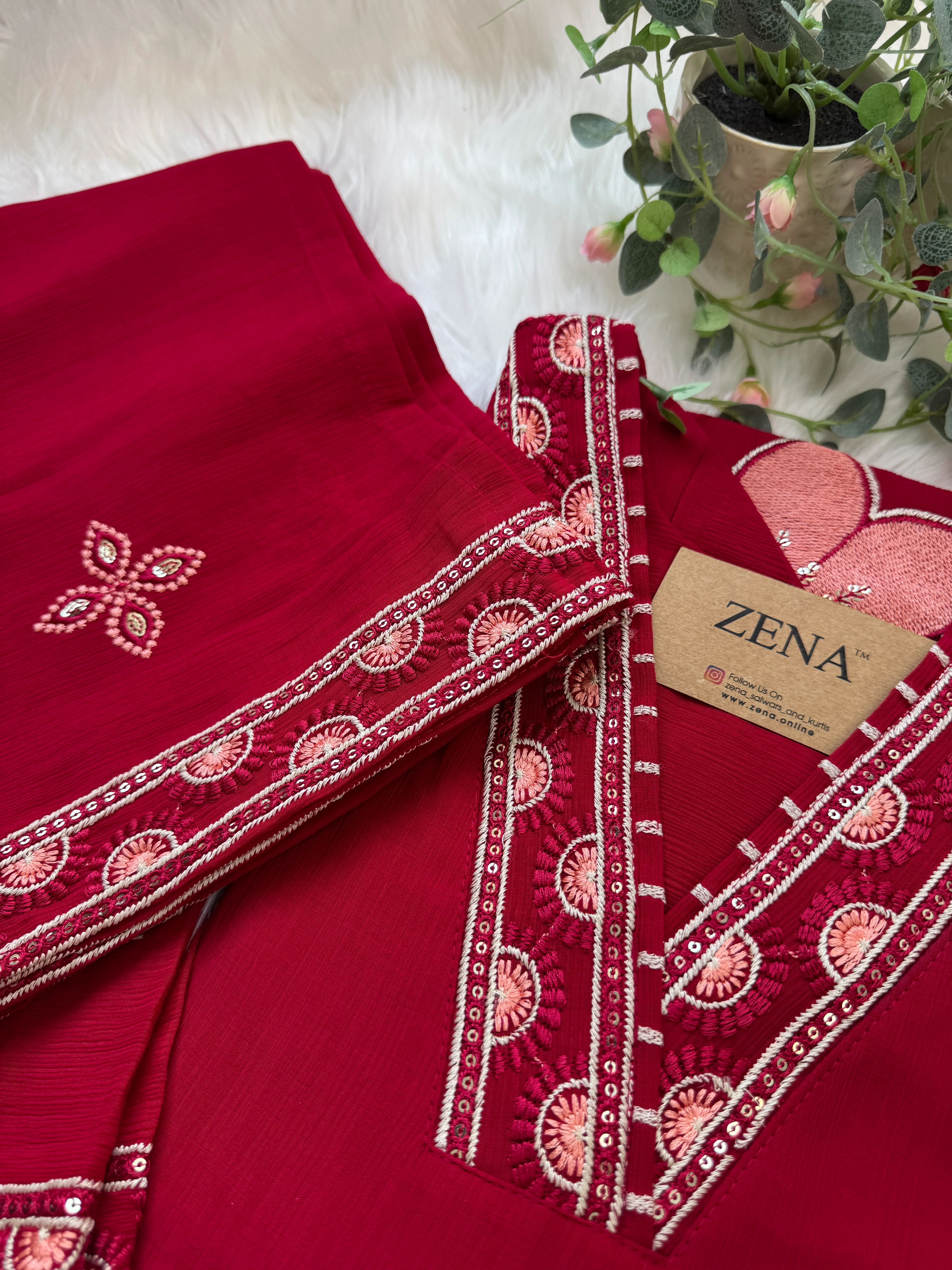 ✨ Imported Crush Silk Kurti Set with Appliqué Work ✨ - Image 3