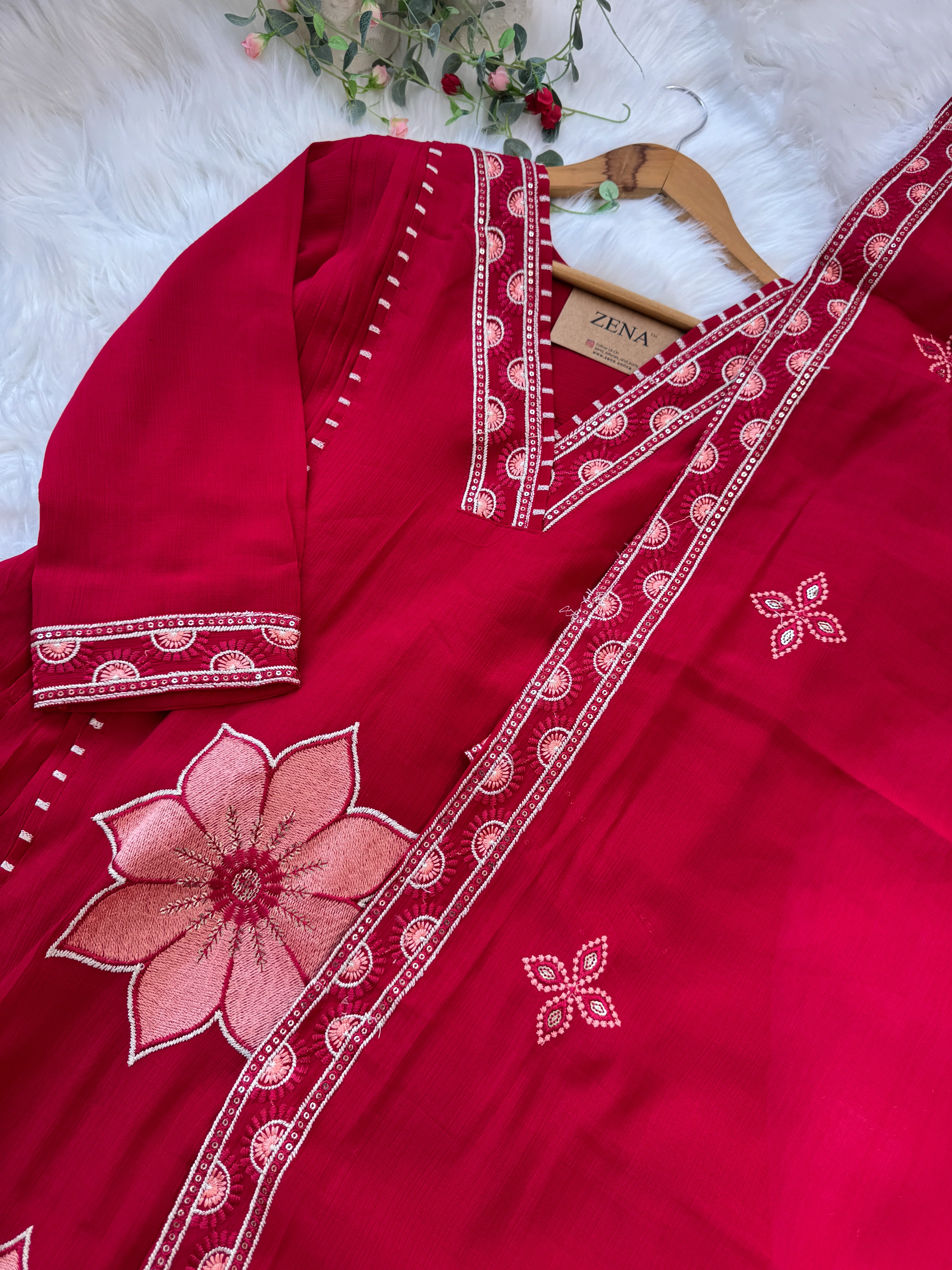 ✨ Imported Crush Silk Kurti Set with Appliqué Work ✨ - Image 4