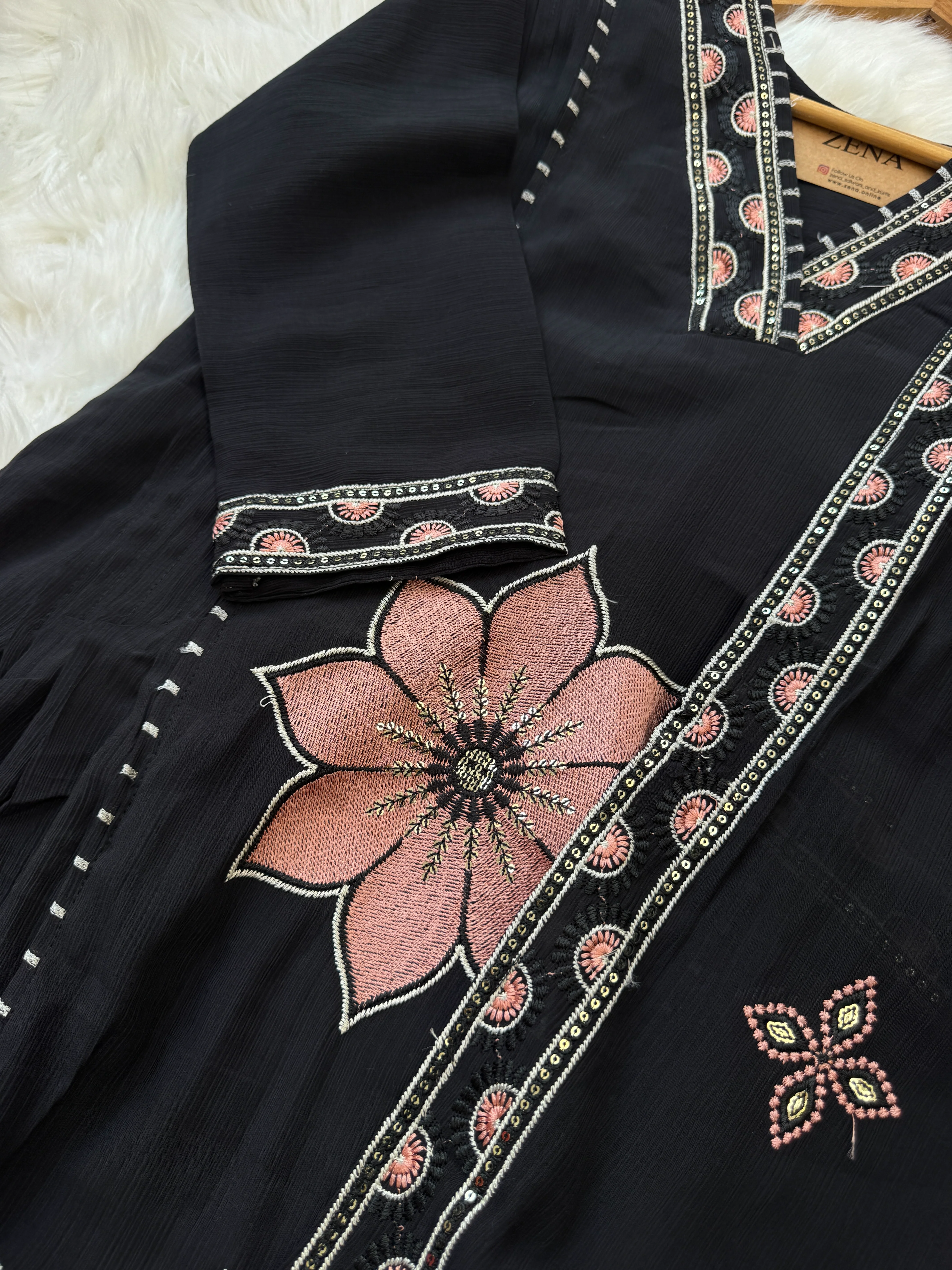 ✨ Imported Crush Silk Kurti Set with Appliqué Work ✨ - Image 3