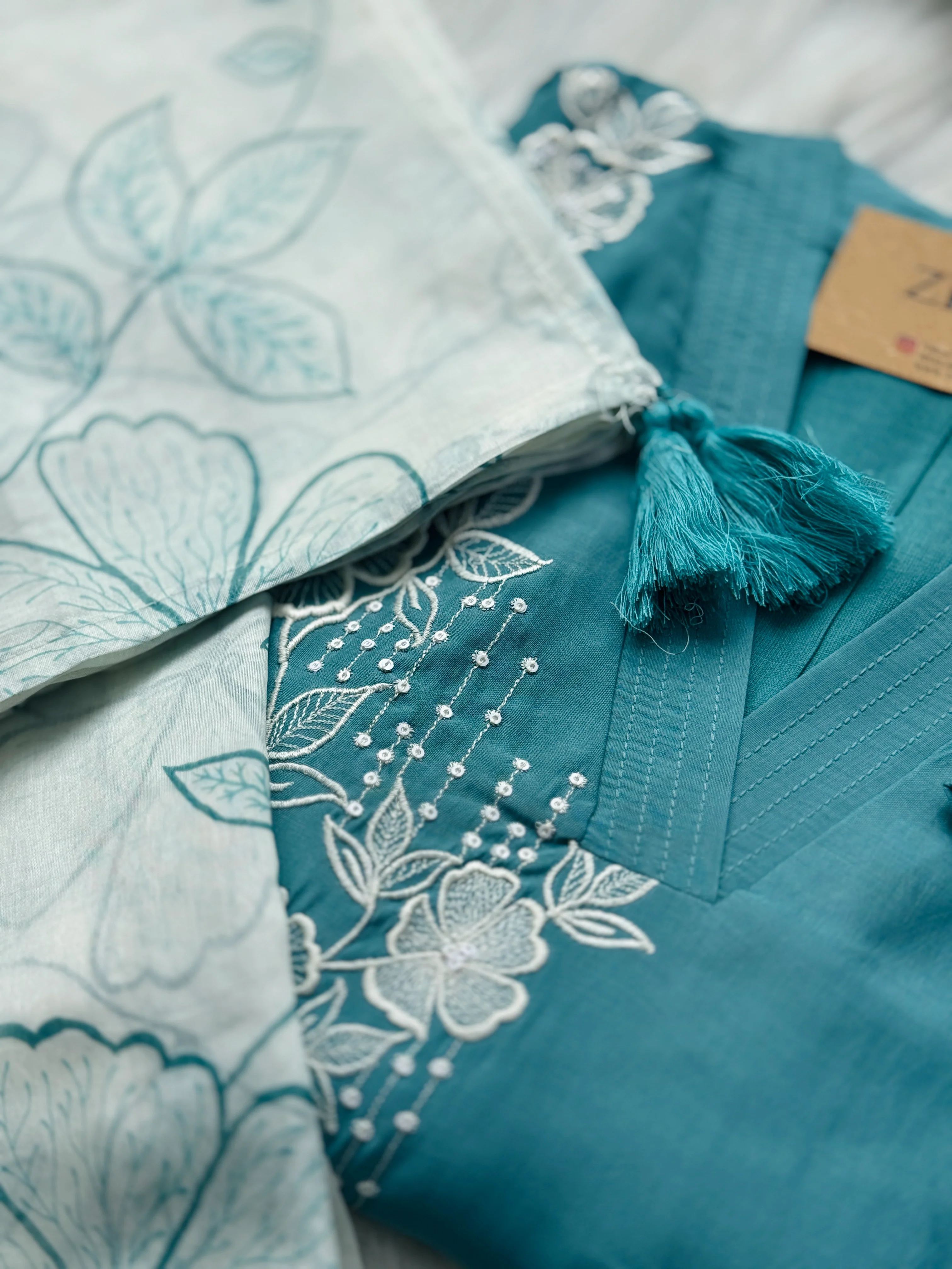 ✨ Modal Mul Chanderi Embroidered Kurti Set ✨ - Image 3