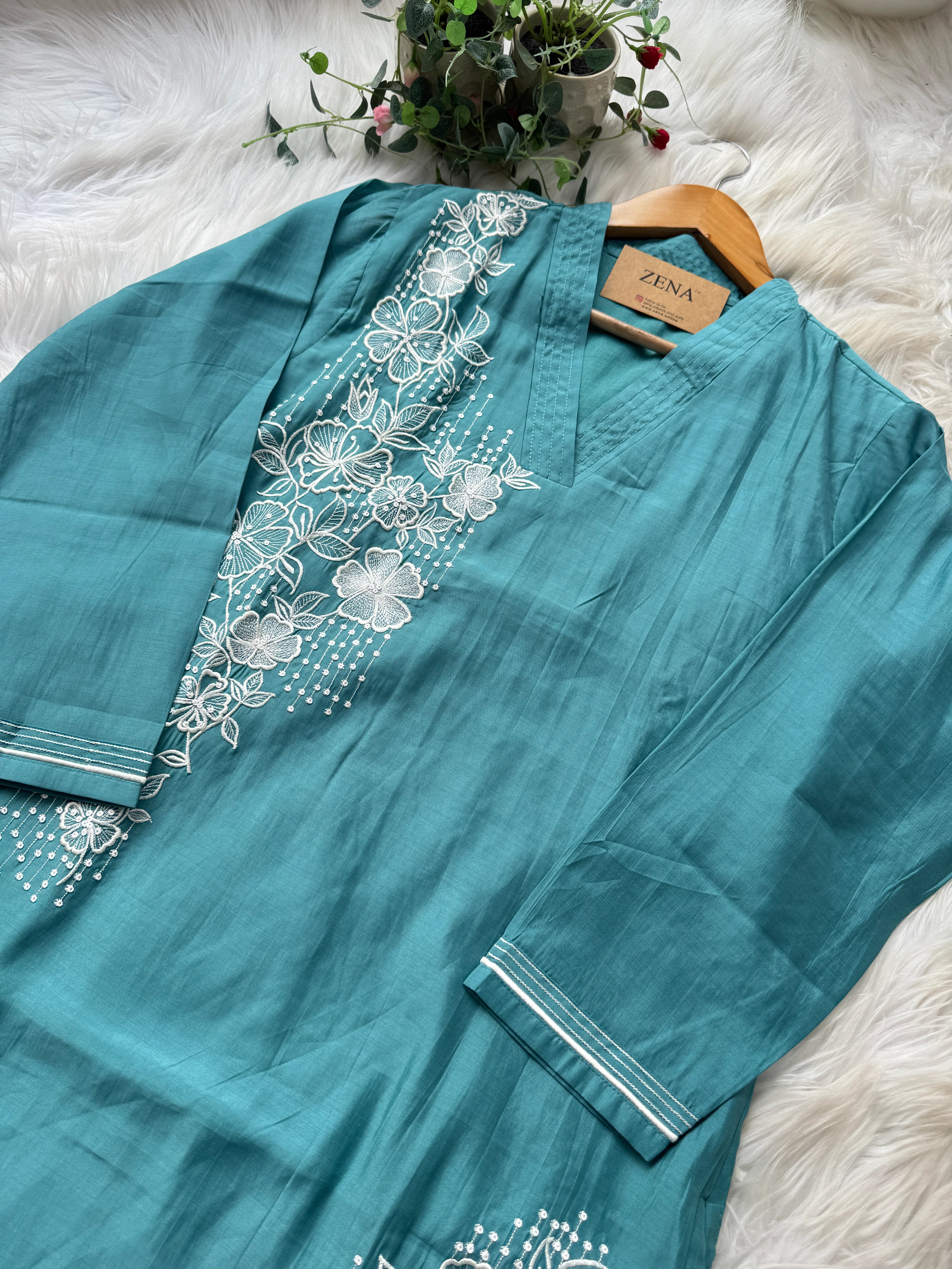 ✨ Modal Mul Chanderi Embroidered Kurti Set ✨ - Image 4