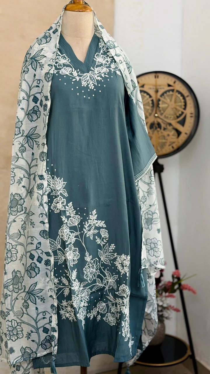 ✨ Modal Mul Chanderi Embroidered Kurti Set ✨ - Image 2
