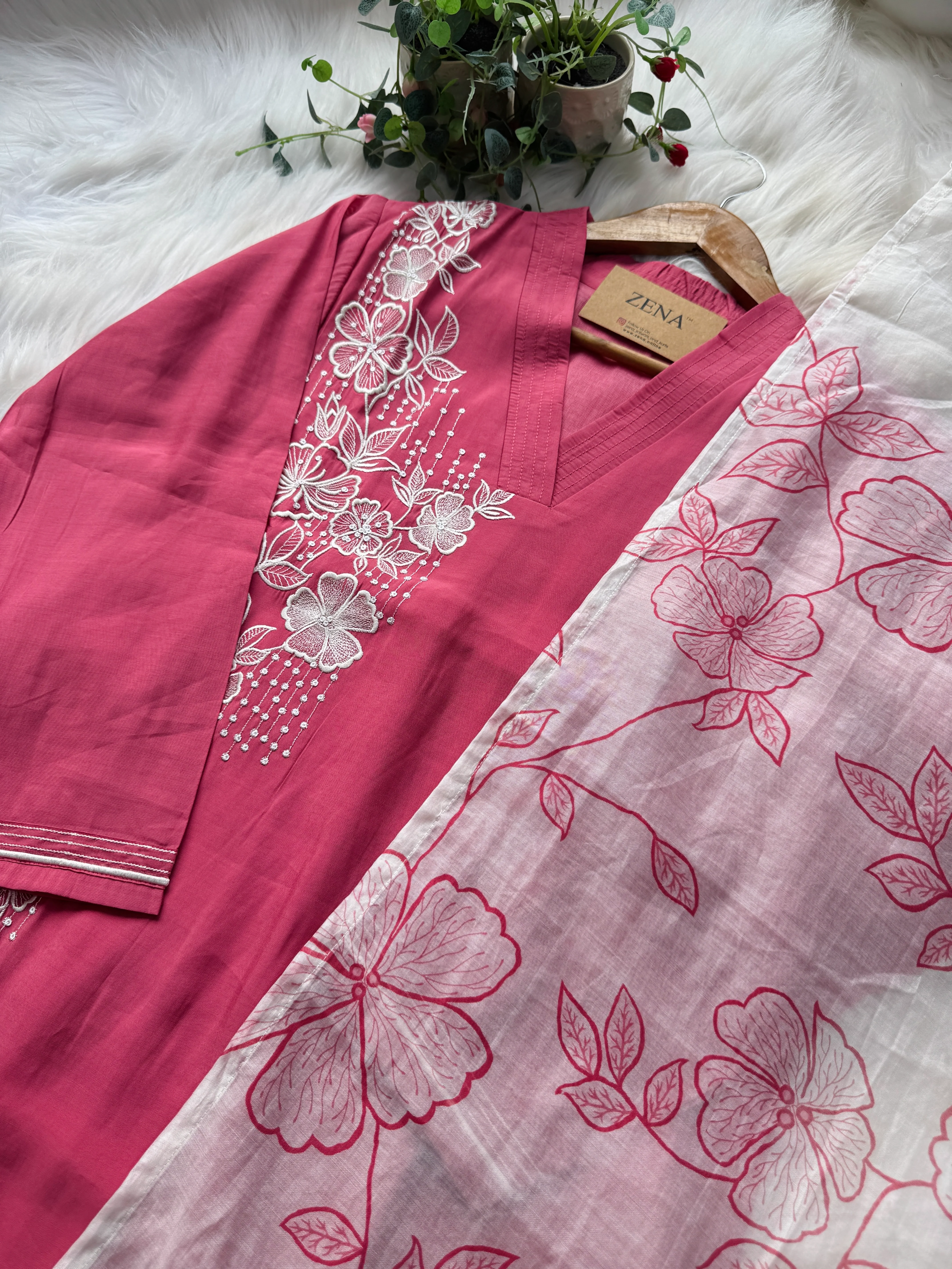 ✨ Modal Mul Chanderi Embroidered Kurti Set ✨ - Image 5