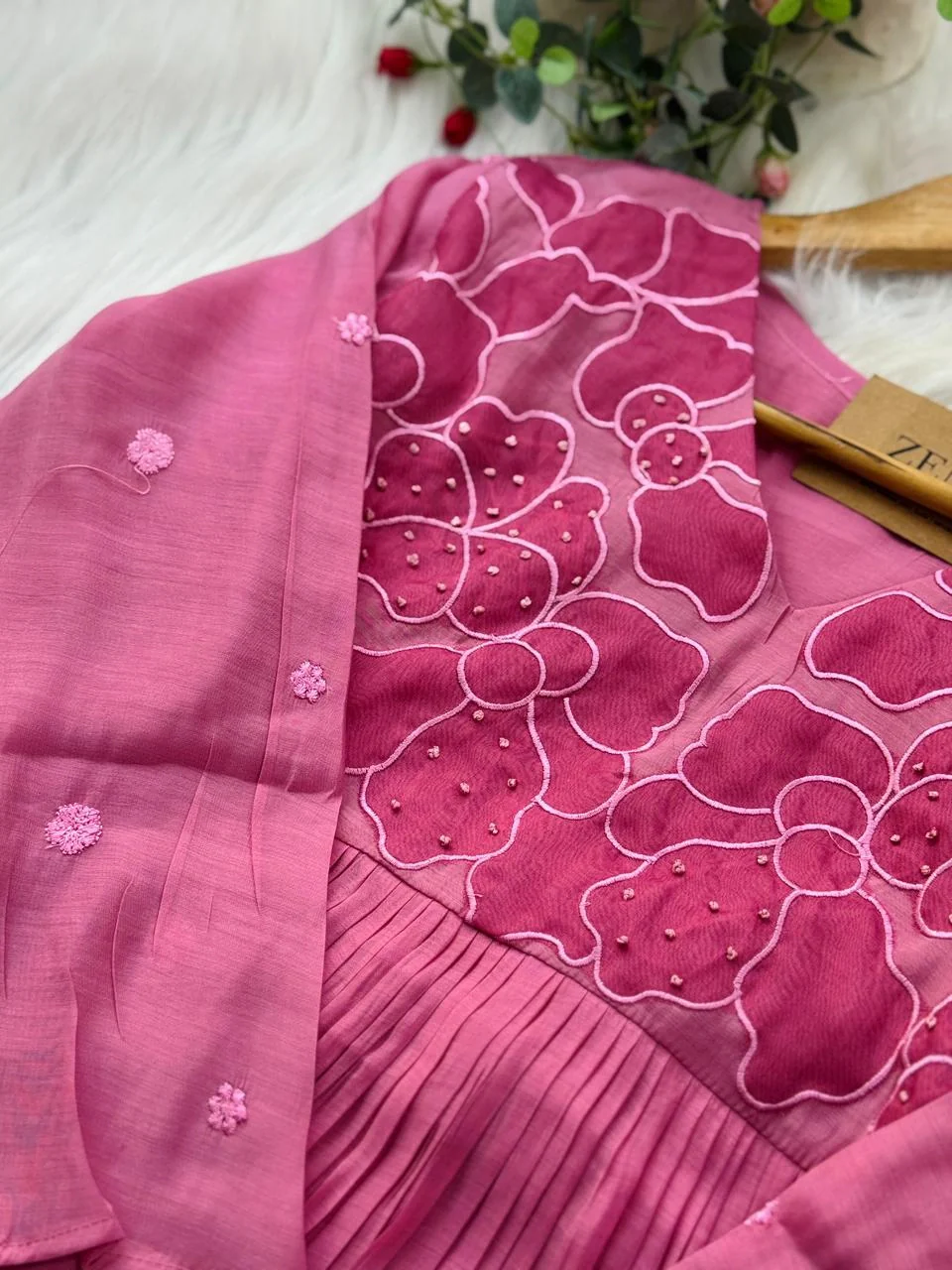 ✨ Mul Chanderi Appliqué Work Kurti Set ✨ - Image 5