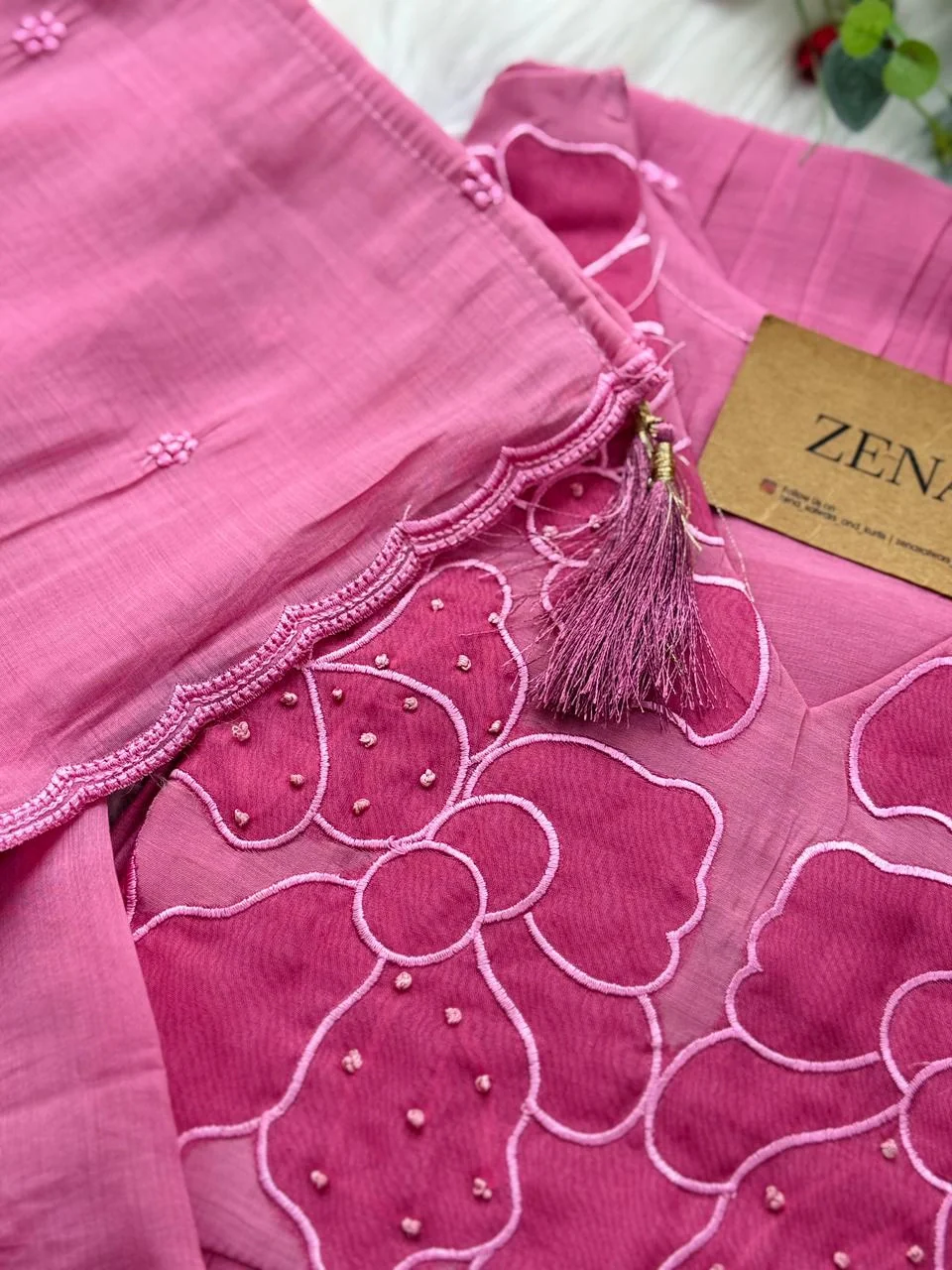 ✨ Mul Chanderi Appliqué Work Kurti Set ✨ - Image 6