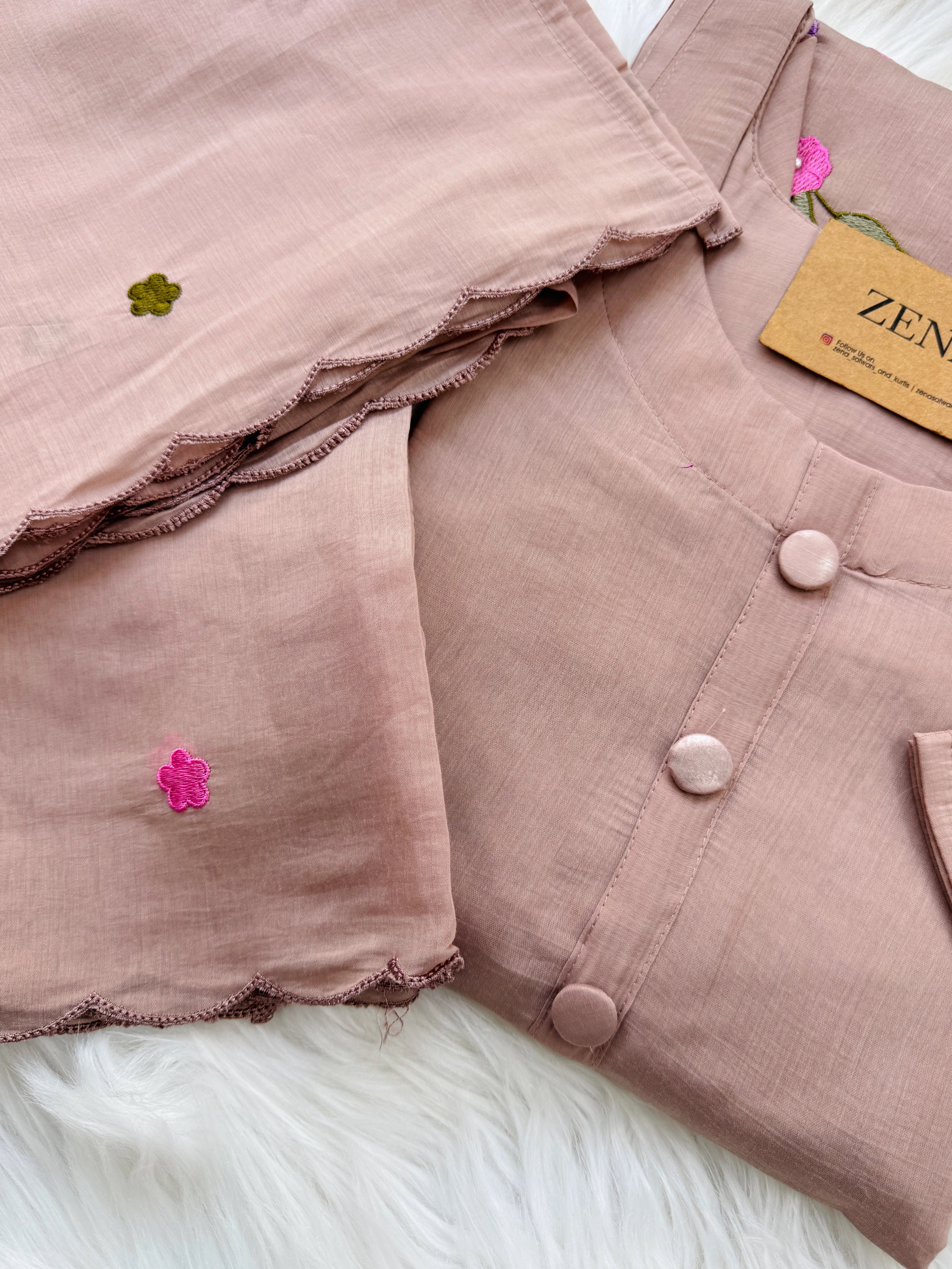 β¨ Mul Chanderi Embroidered Anarkali Set β¨ - Image 3