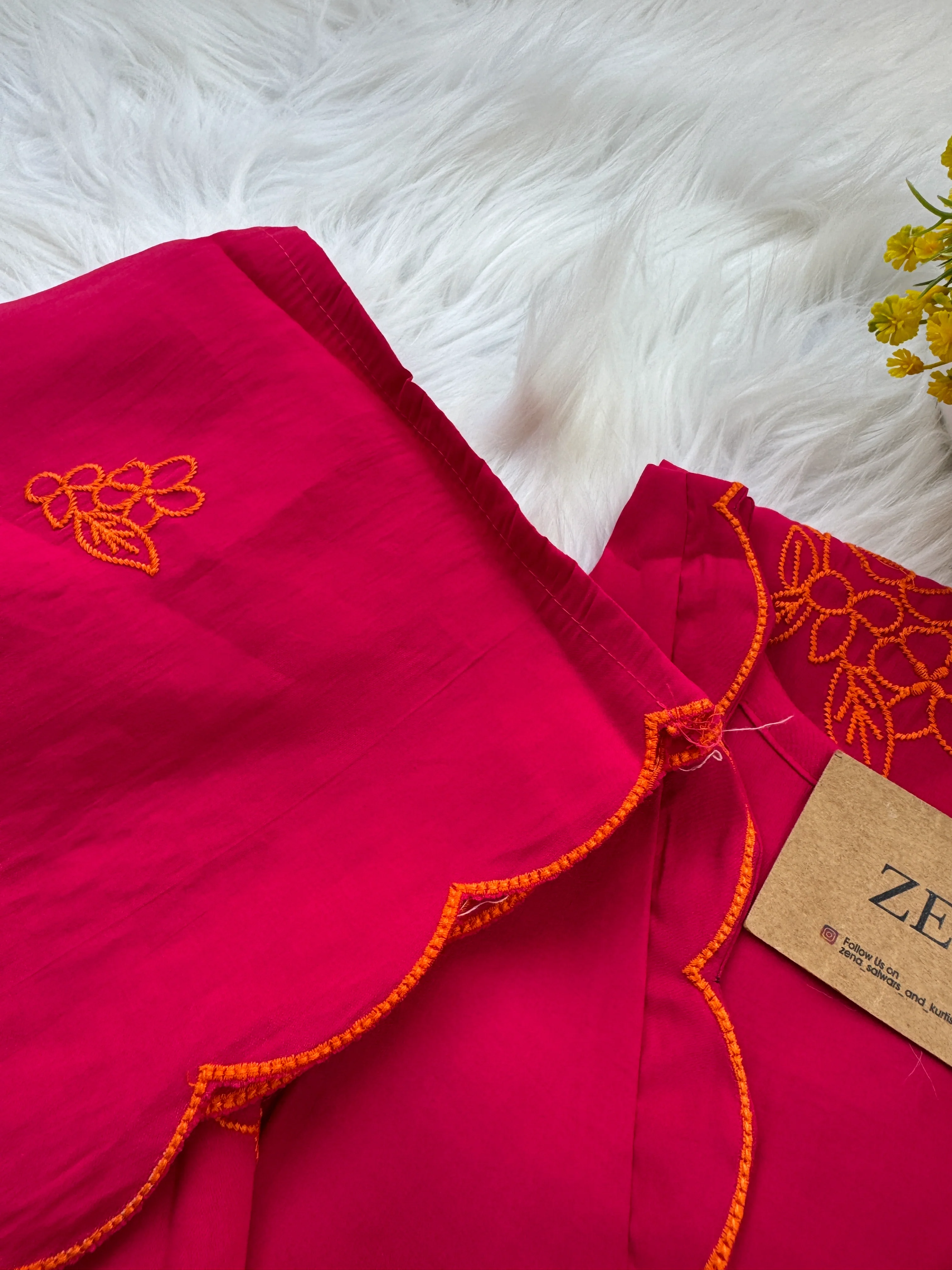 ✨ Mul Chanderi Embroidered Kurti Set ✨ - Image 2