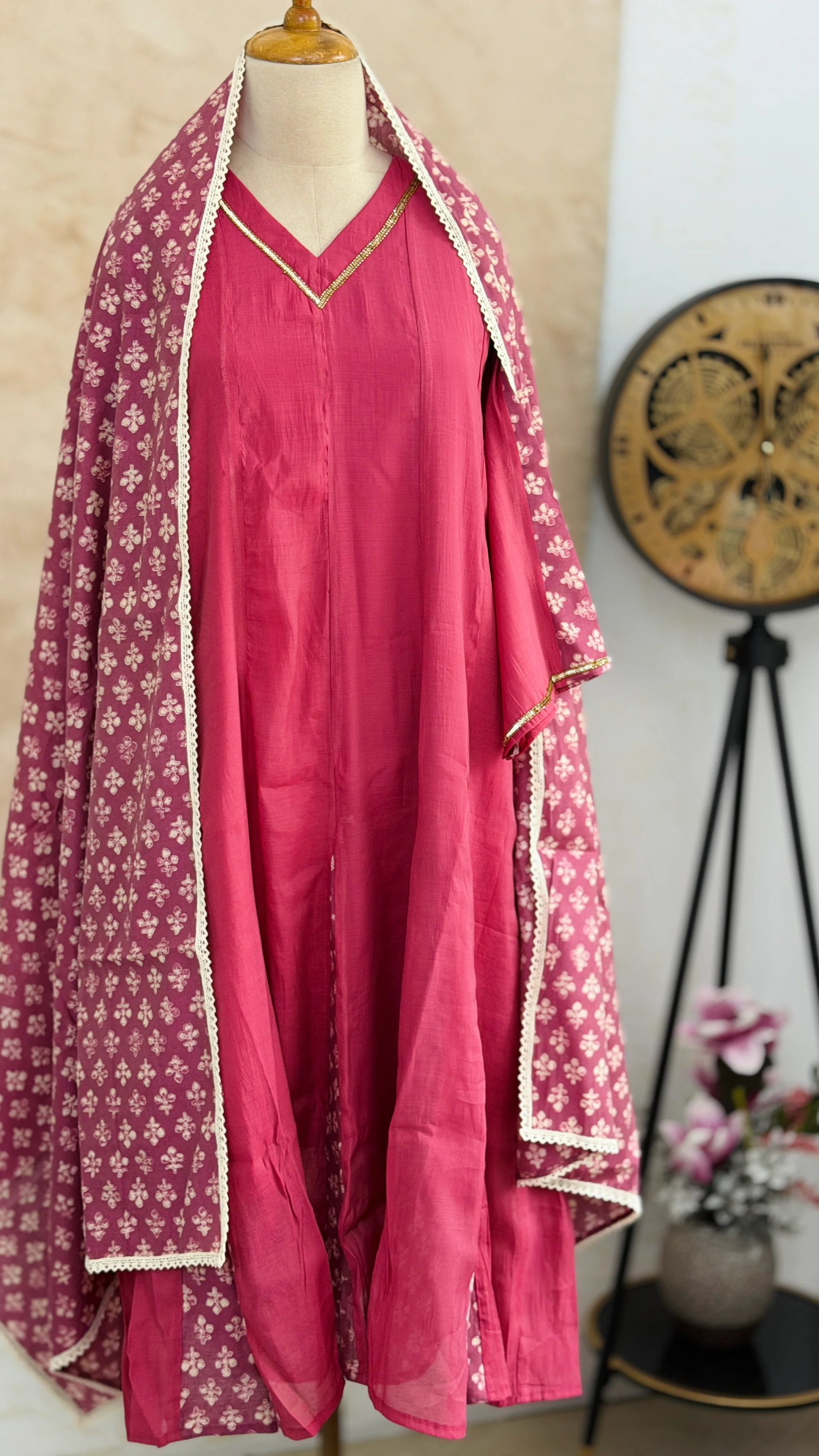 ✨ Mul Chanderi Hand Detailed Anarkali Set ✨ - Image 2