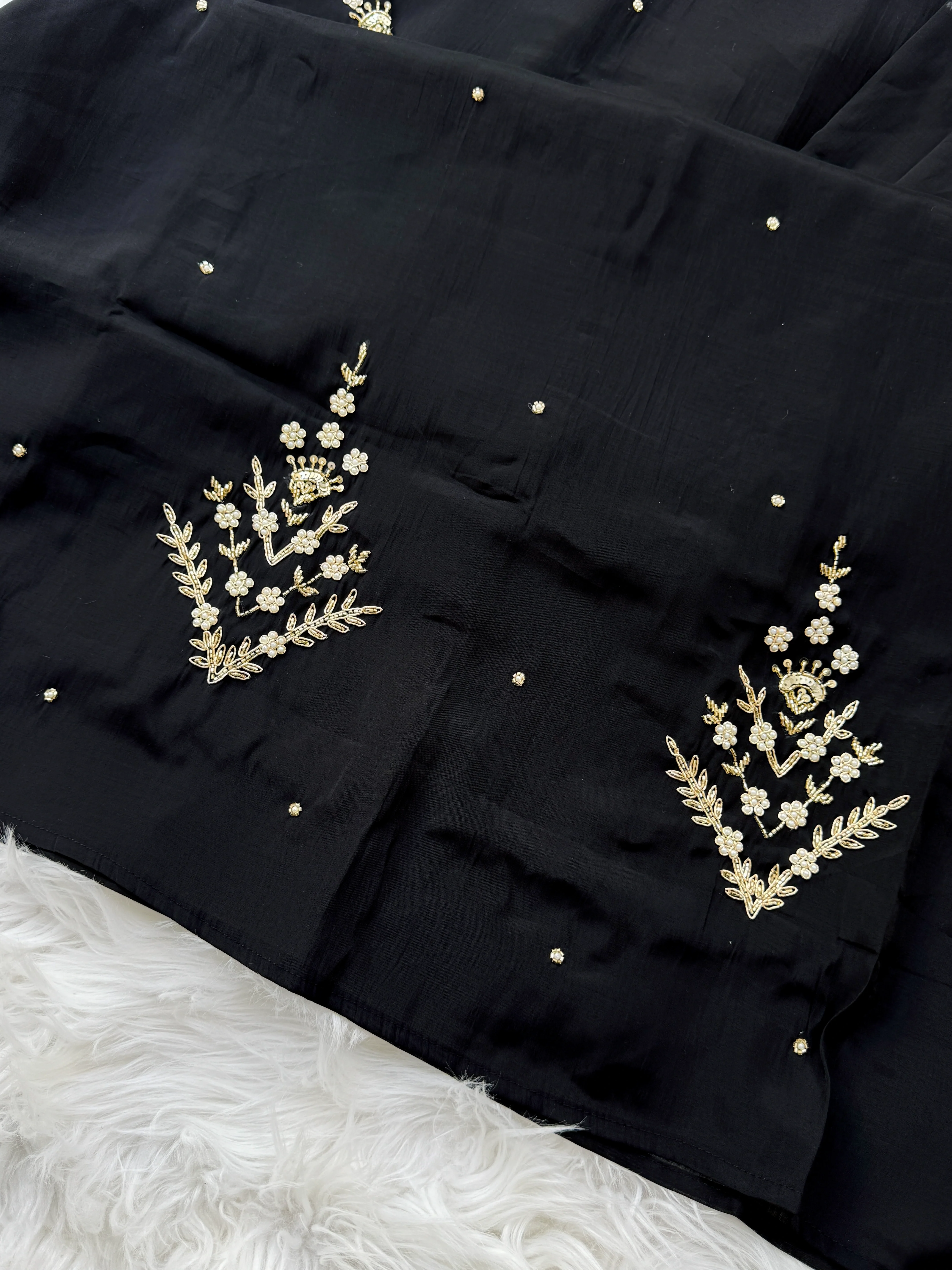 β¨ Mul Chanderi Hand Detailed Anarkali Set β¨ - Image 5