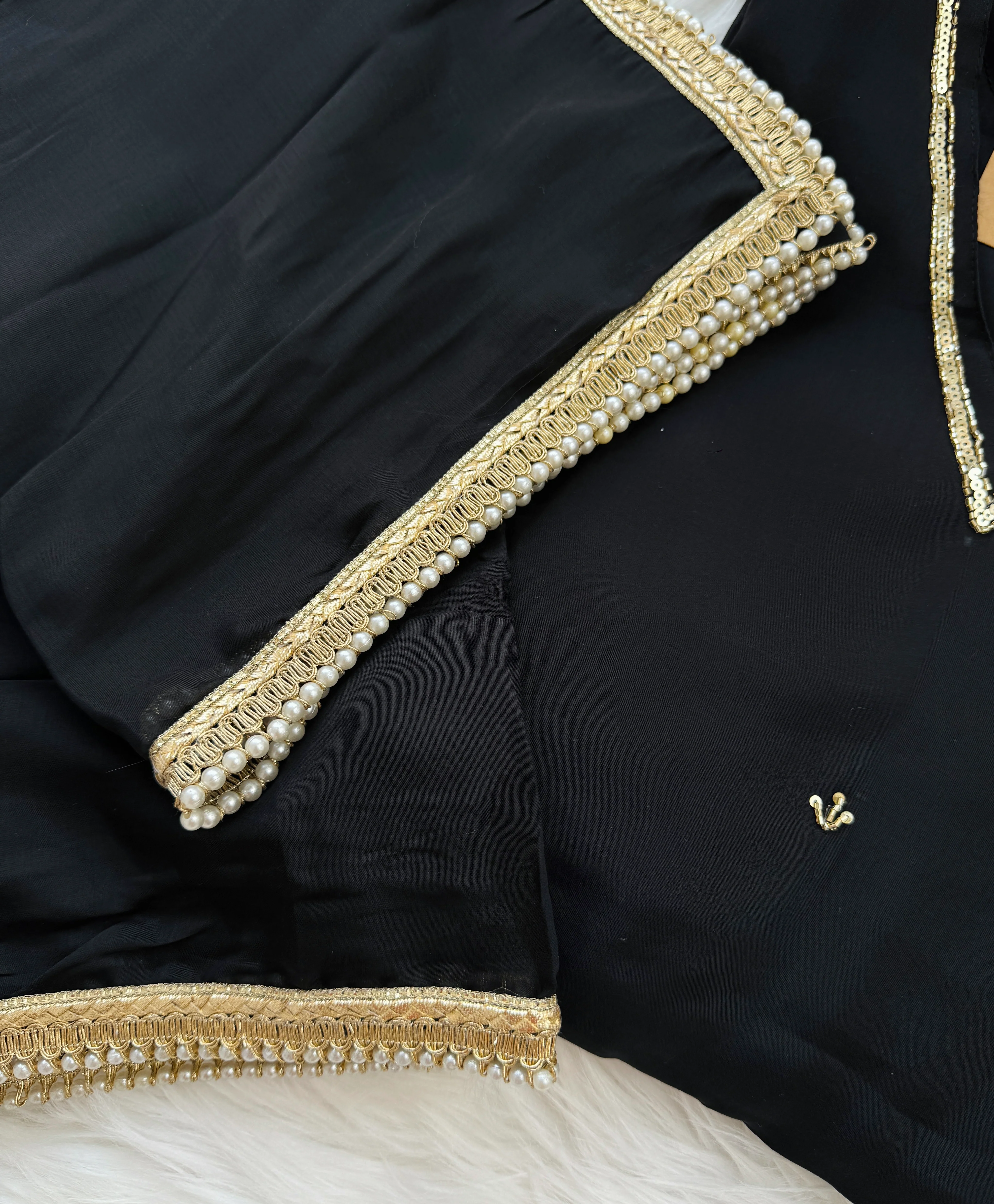 β¨ Mul Chanderi Hand Detailed Anarkali Set β¨ - Image 2