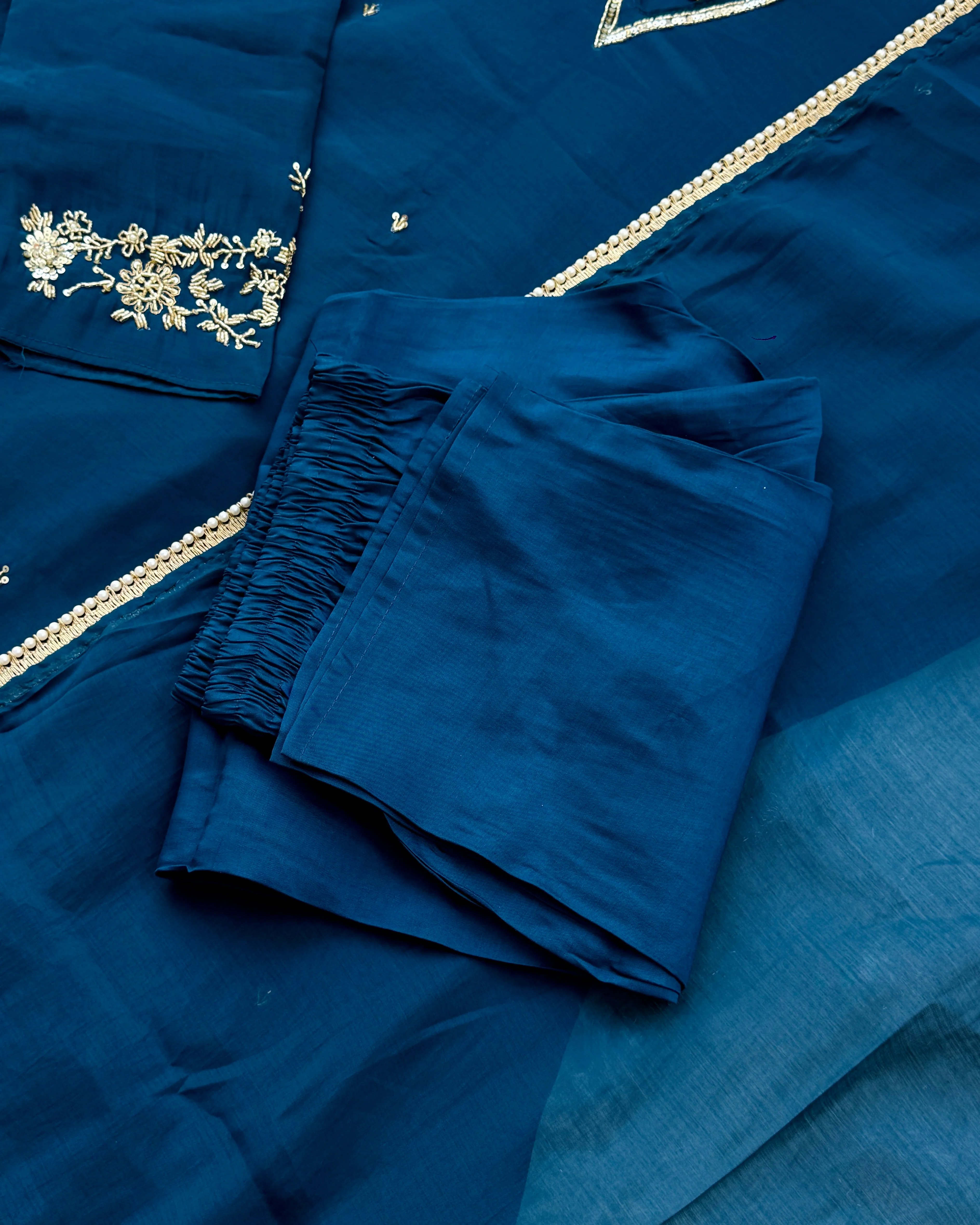 β¨ Mul Chanderi Hand Detailed Anarkali Set β¨ - Image 4