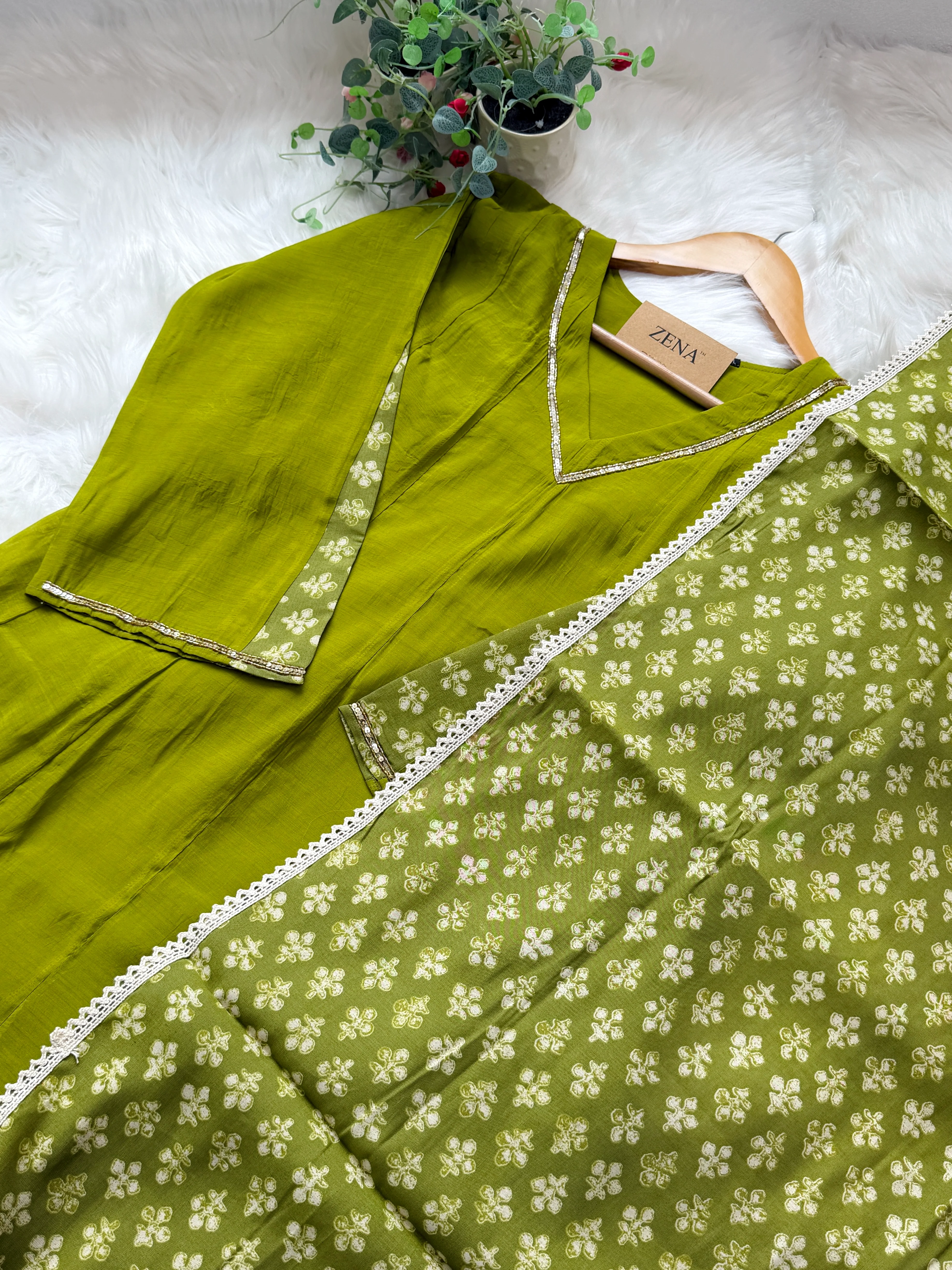 ✨ Mul Chanderi Hand Detailed Anarkali Set ✨ - Image 4