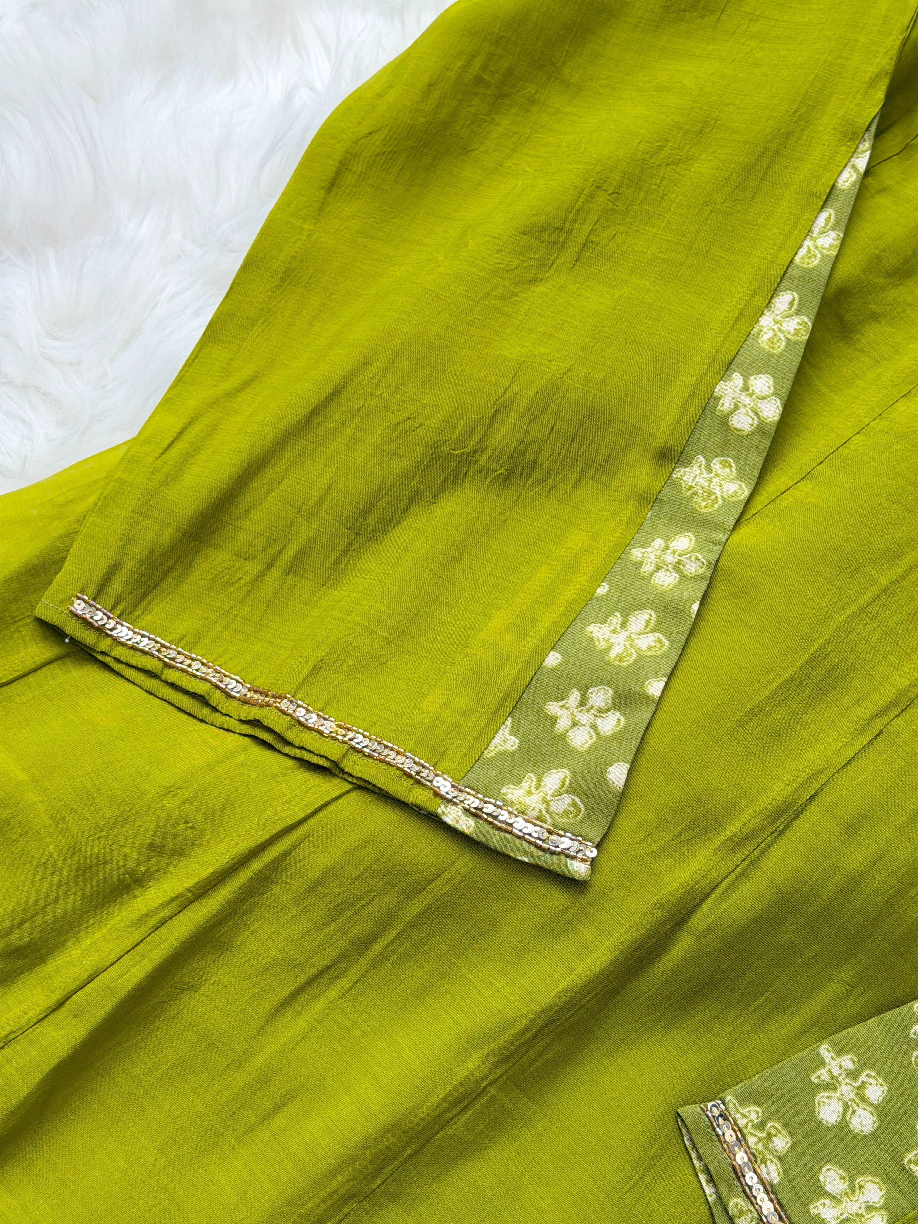 ✨ Mul Chanderi Hand Detailed Anarkali Set ✨ - Image 9