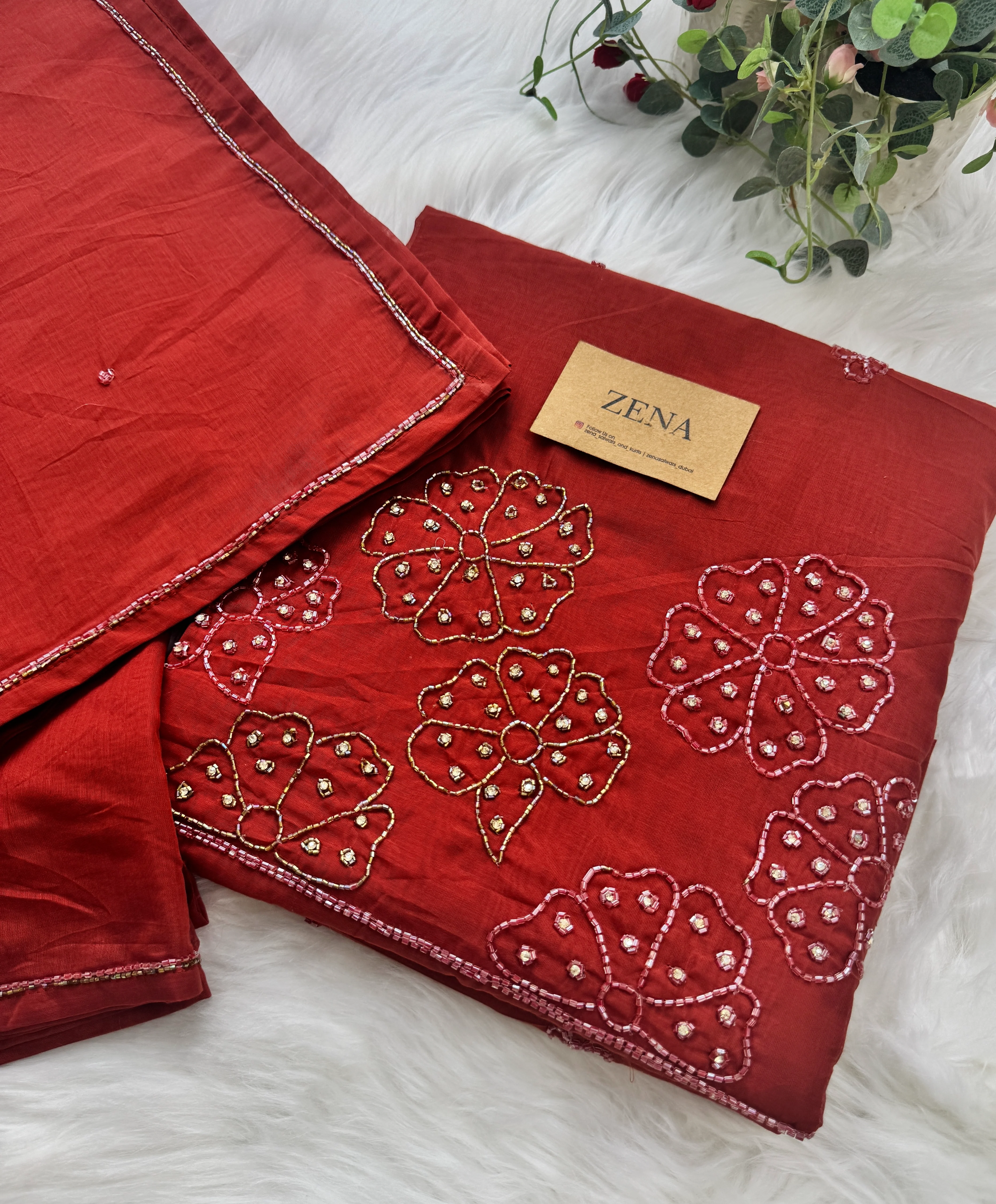 β¨ Mul Chanderi Hand-Detailed Unstitched Suit β¨