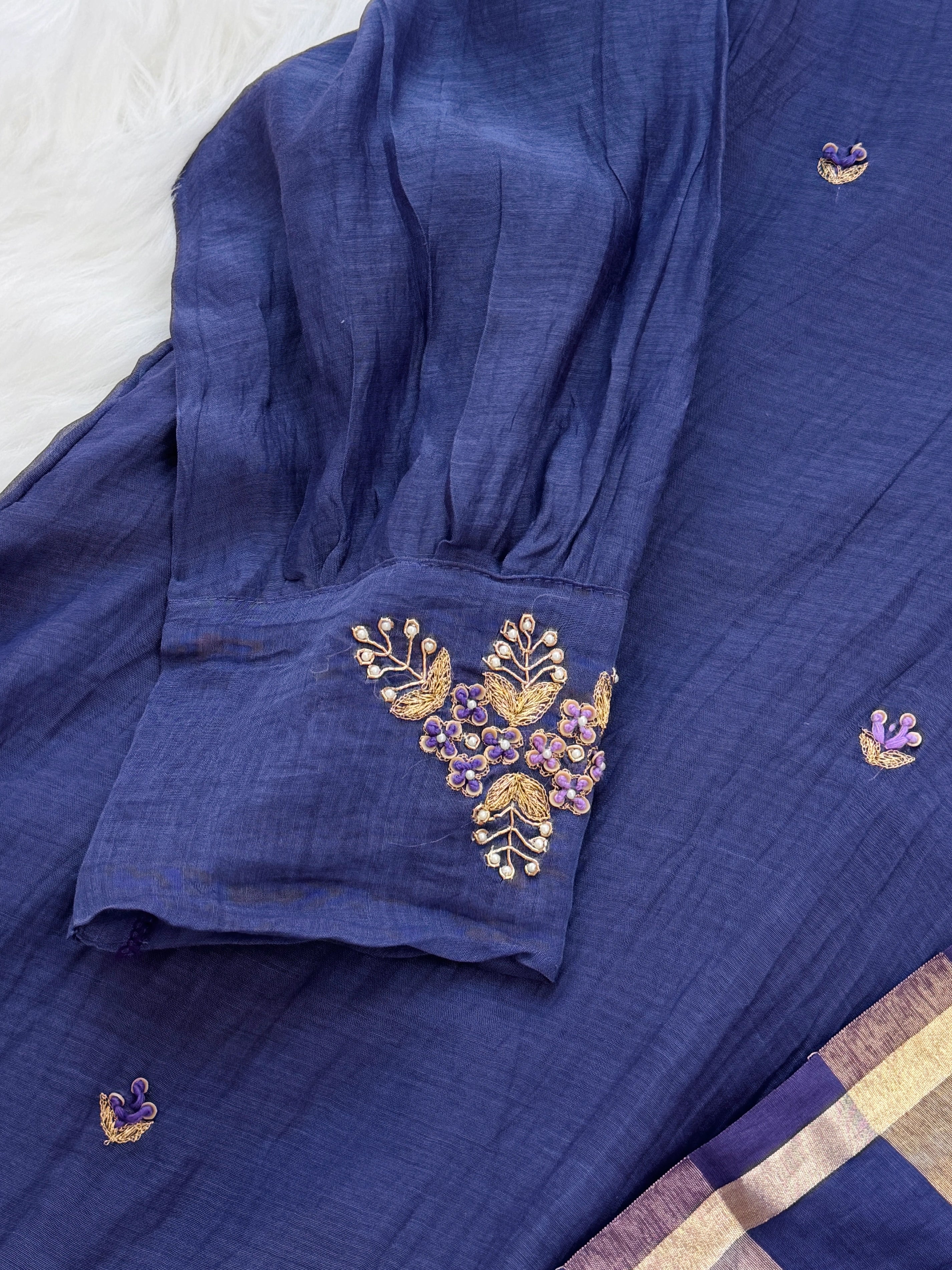 ✨ Mul Chanderi Hand Detailed V-Neck Kurti Set ✨ - Image 6