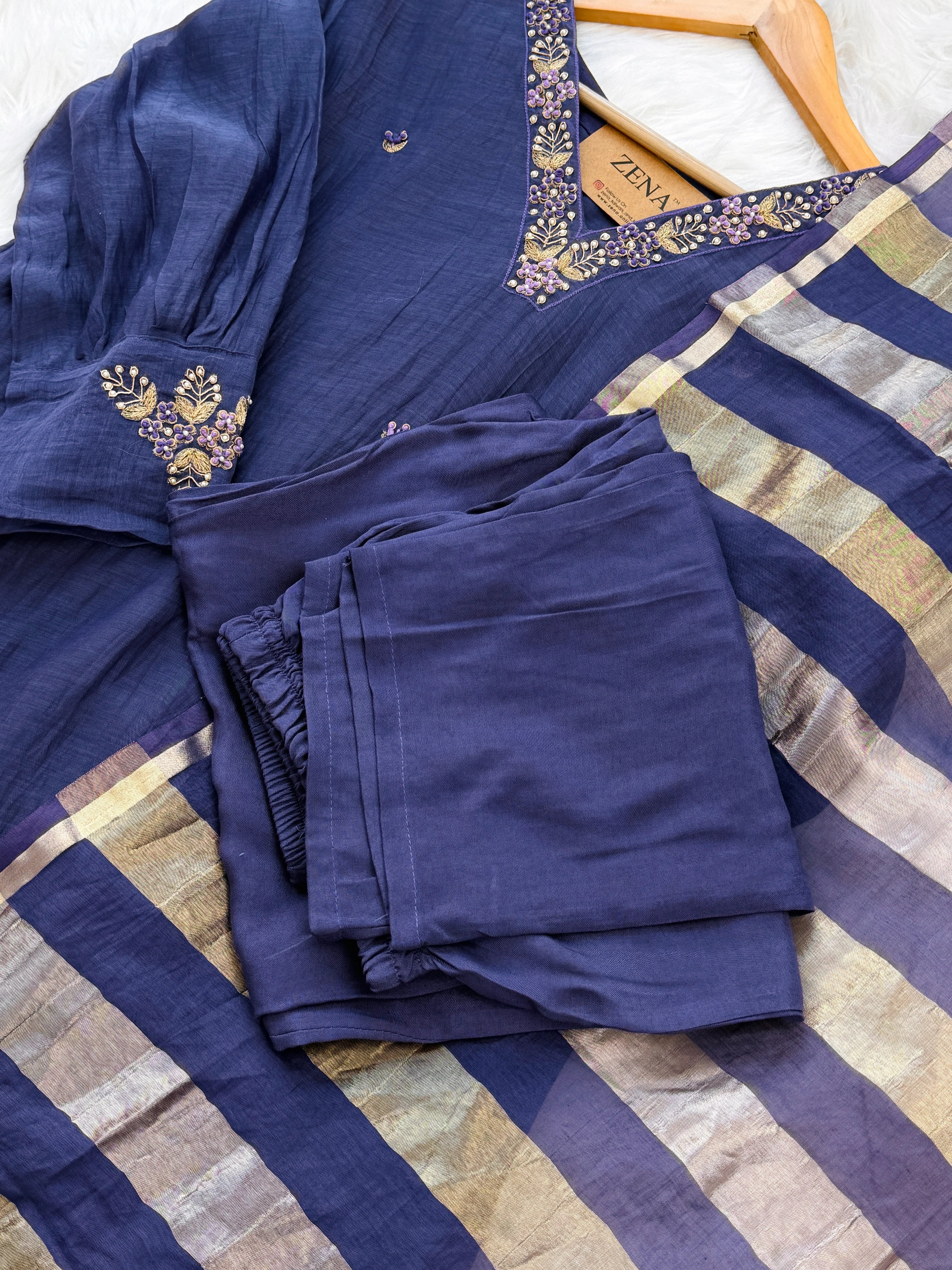 ✨ Mul Chanderi Hand Detailed V-Neck Kurti Set ✨ - Image 8