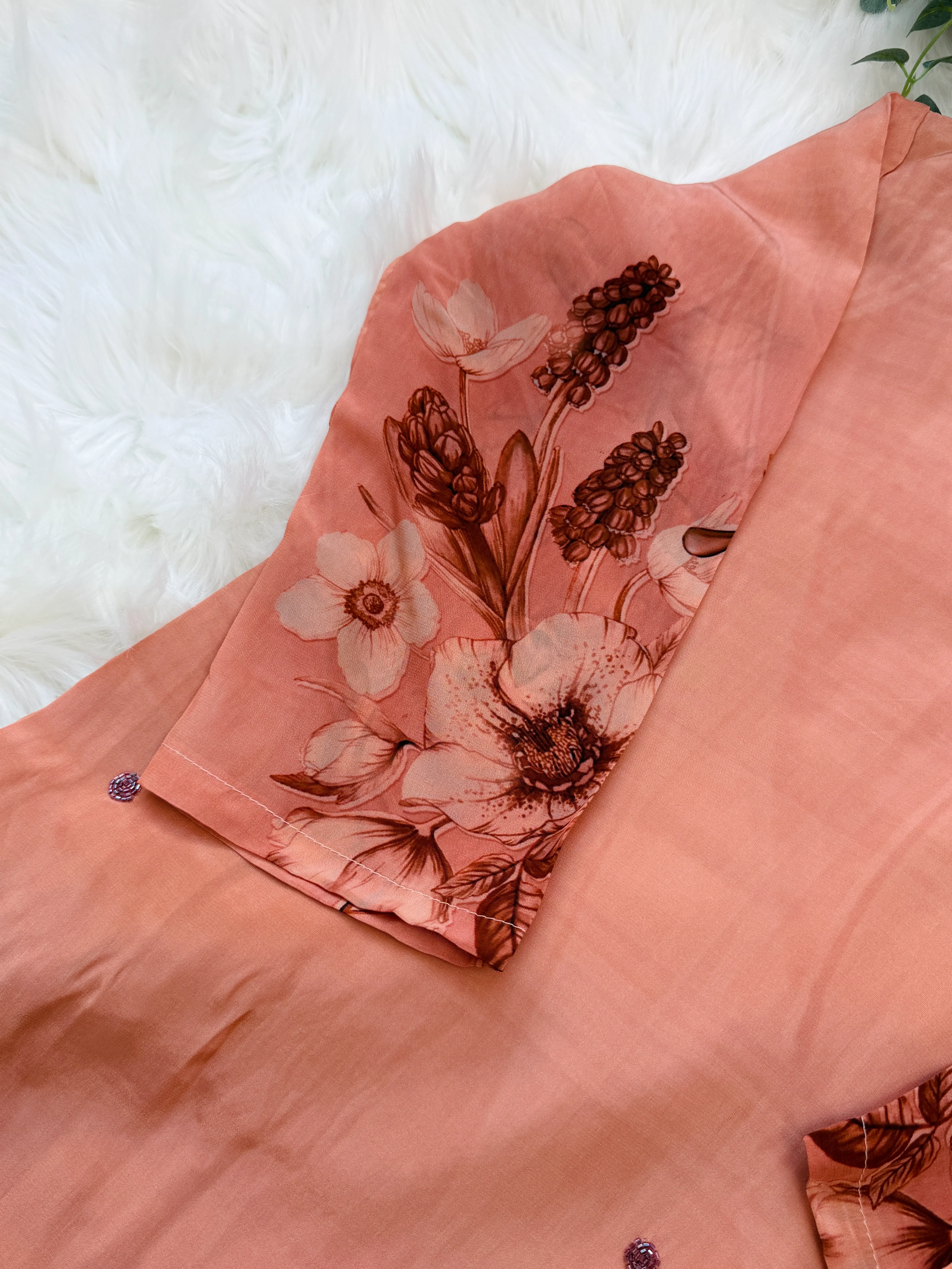 ✨ Mul Chanderi Hand Detailed V-Neck Kurti Set ✨ - Image 6