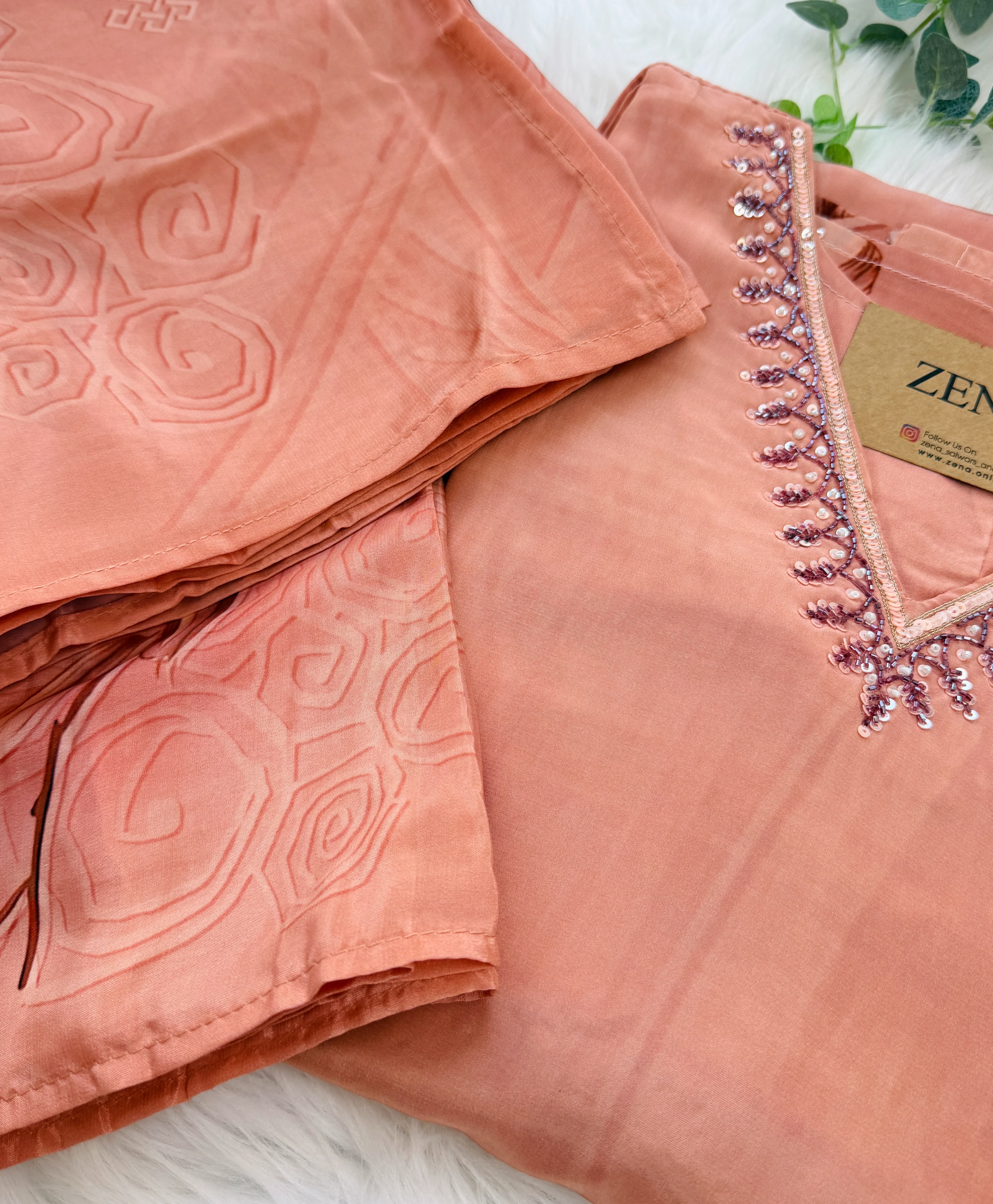 ✨ Mul Chanderi Hand Detailed V-Neck Kurti Set ✨ - Image 8