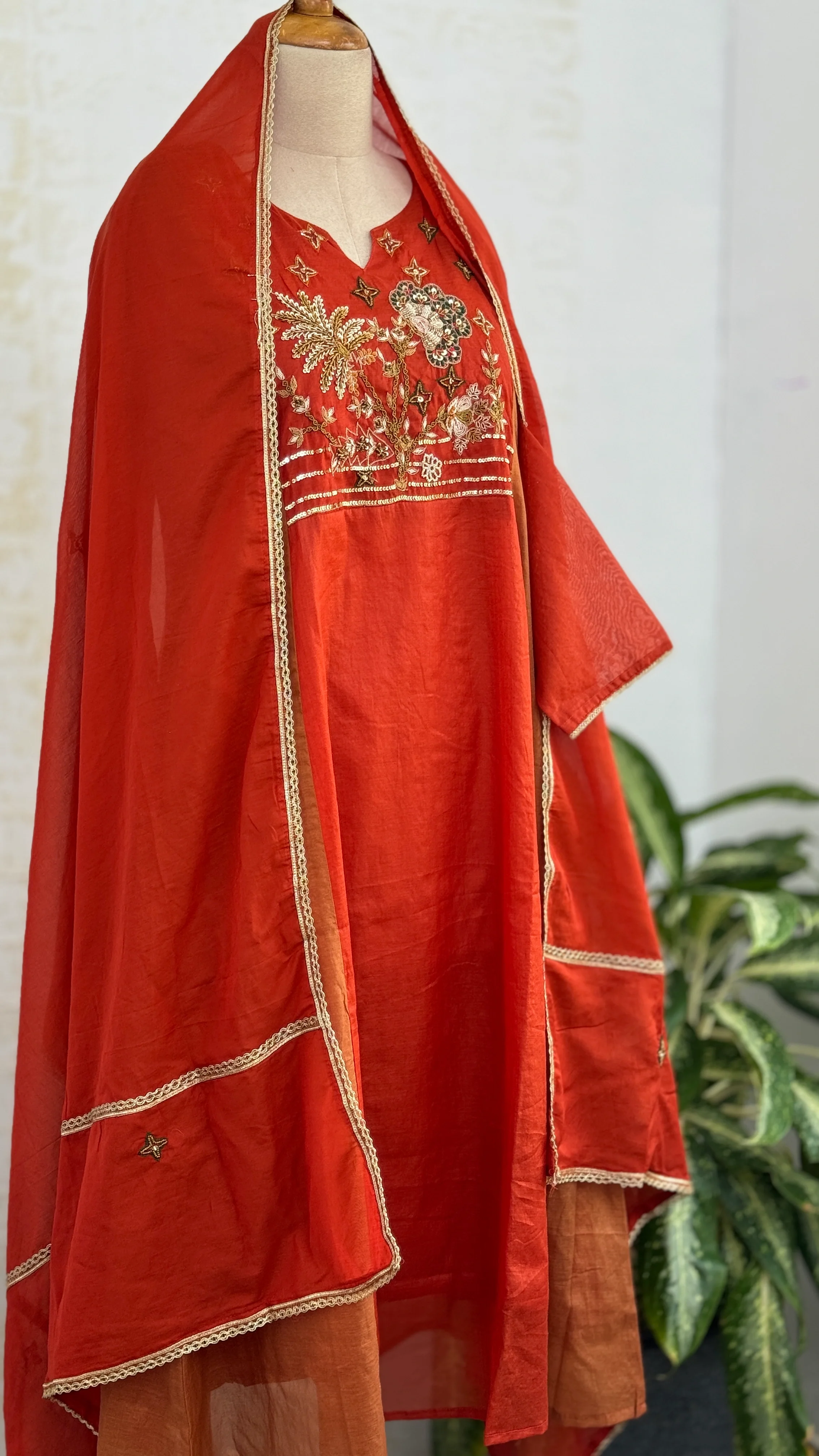 ✨ Mul Chanderi Handwork Party Wear Suit ✨ - Image 2