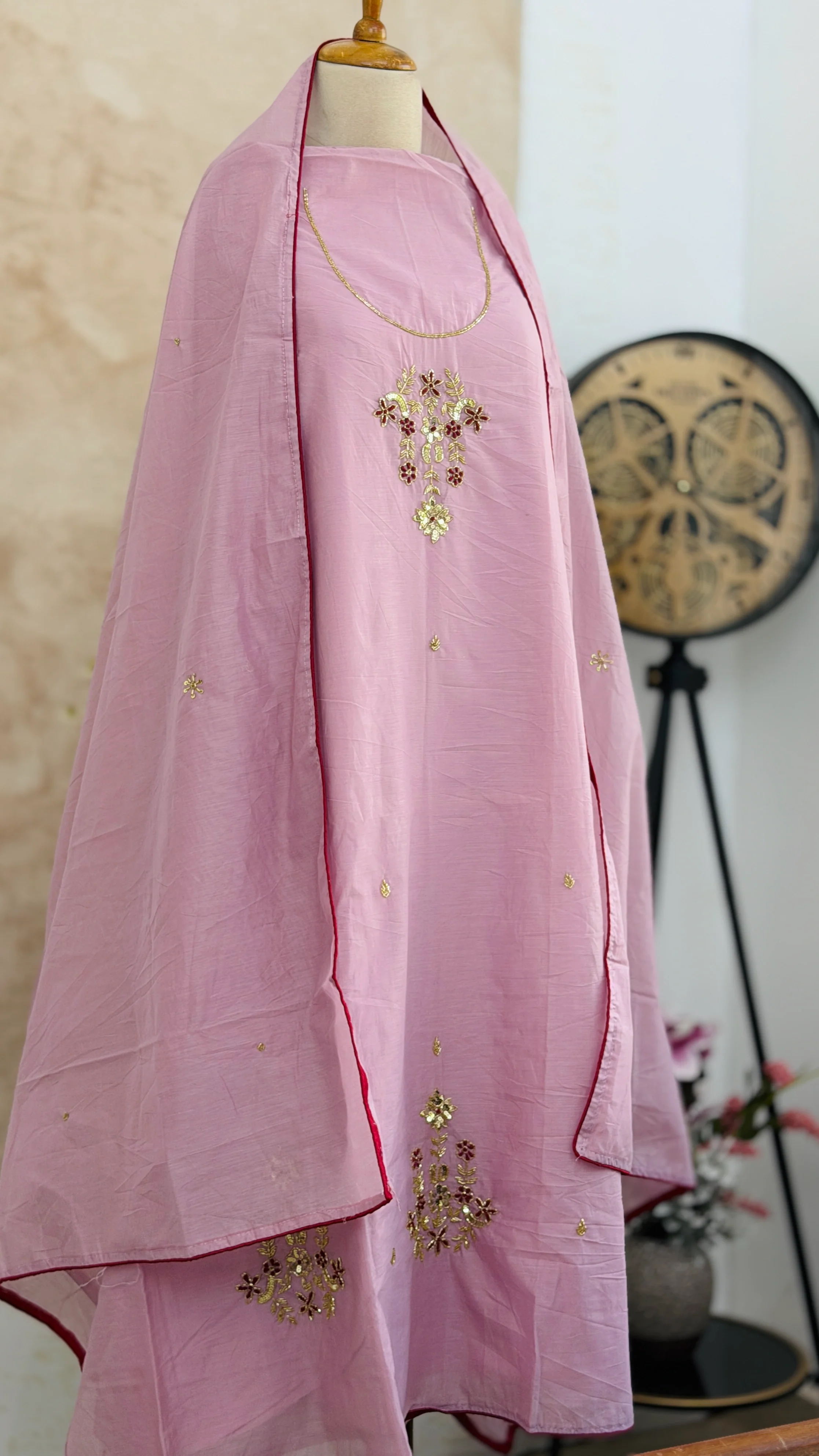 ✨ Mul Chanderi Handwork Unstitched Suit ✨ - Image 2