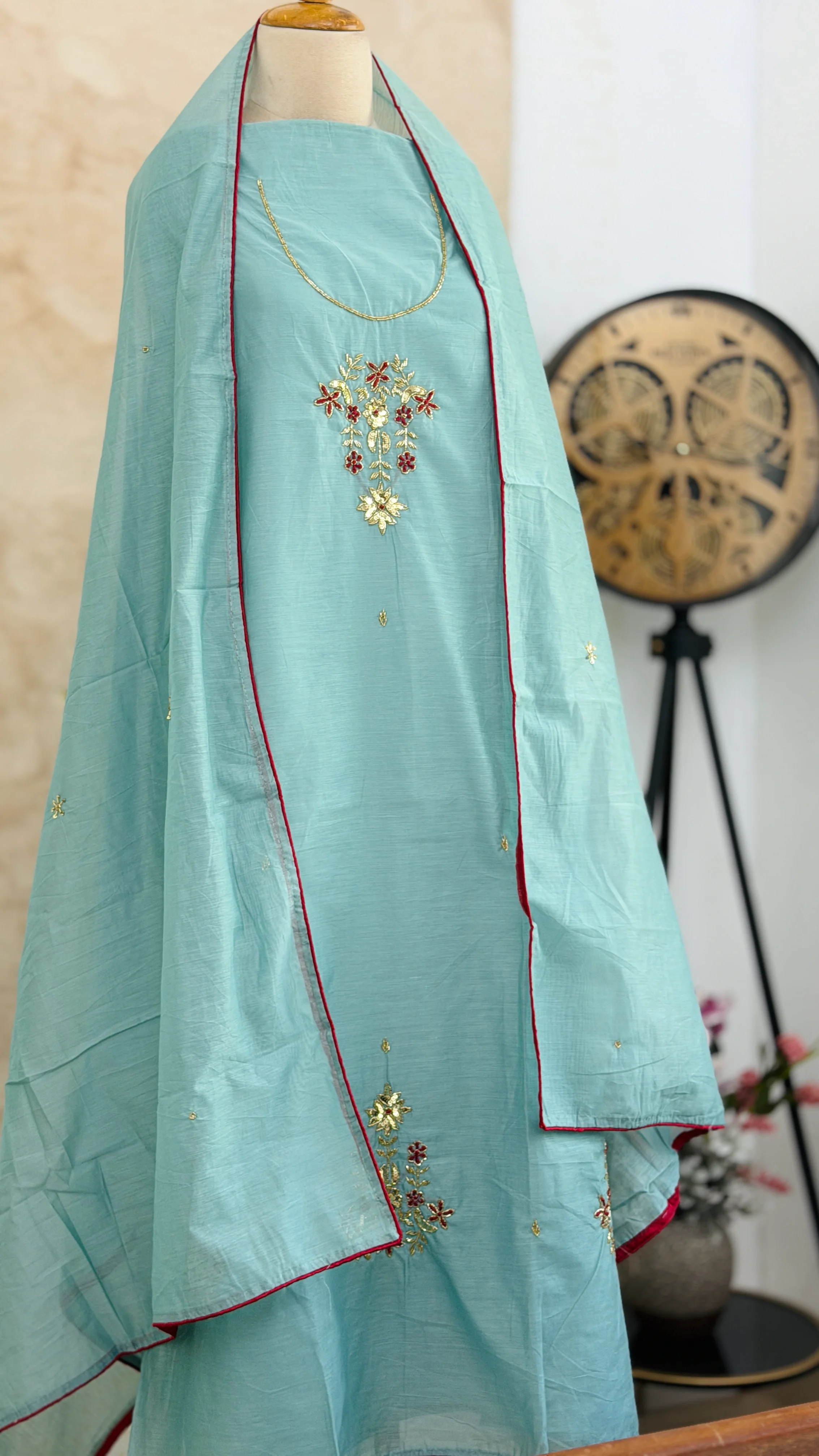 ✨ Mul Chanderi Handwork Unstitched Suit ✨ - Image 2