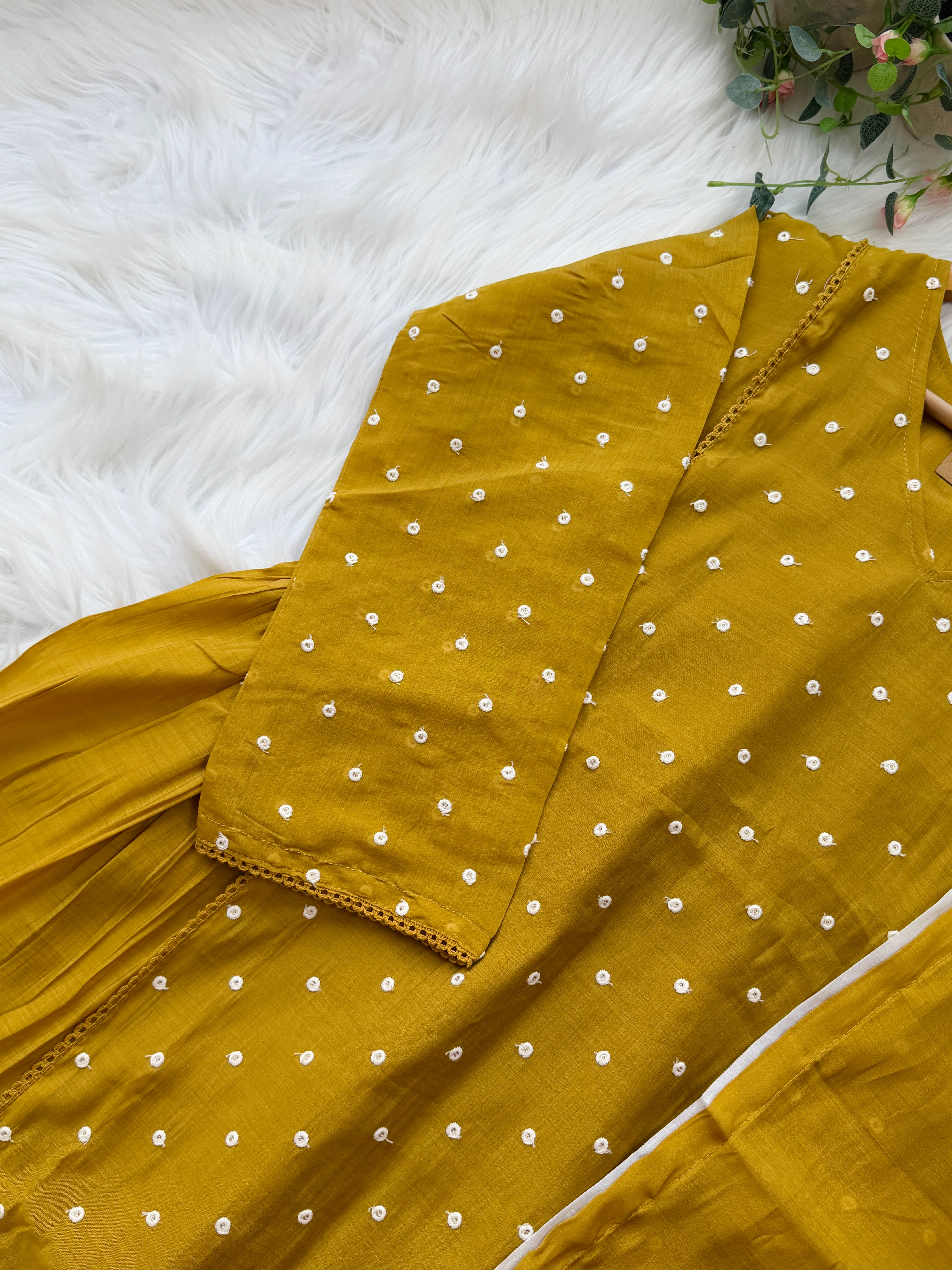 ✨ Mul Chanderi Thread Work A-Line Kurti Set ✨ - Image 5