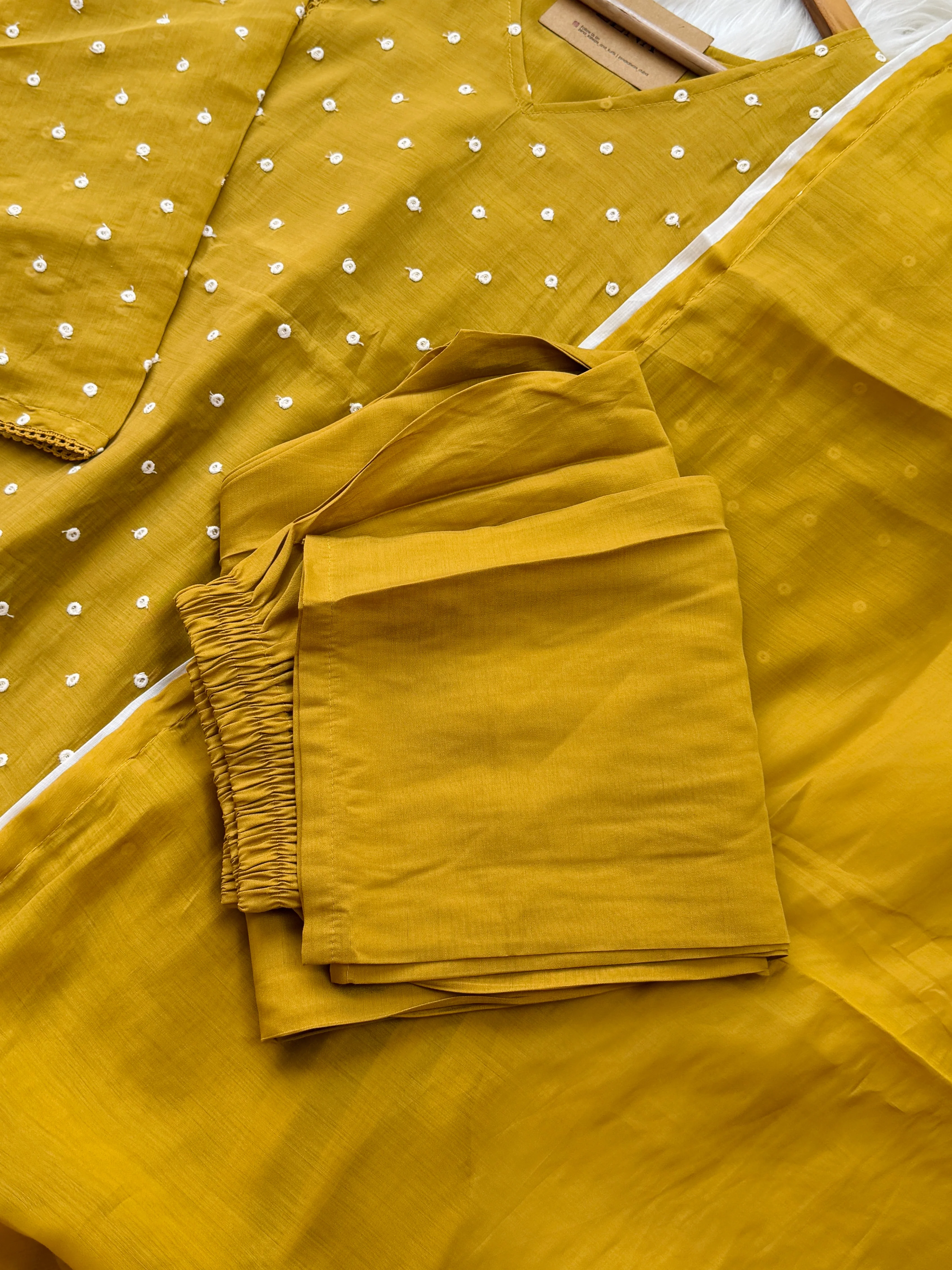 ✨ Mul Chanderi Thread Work A-Line Kurti Set ✨ - Image 6