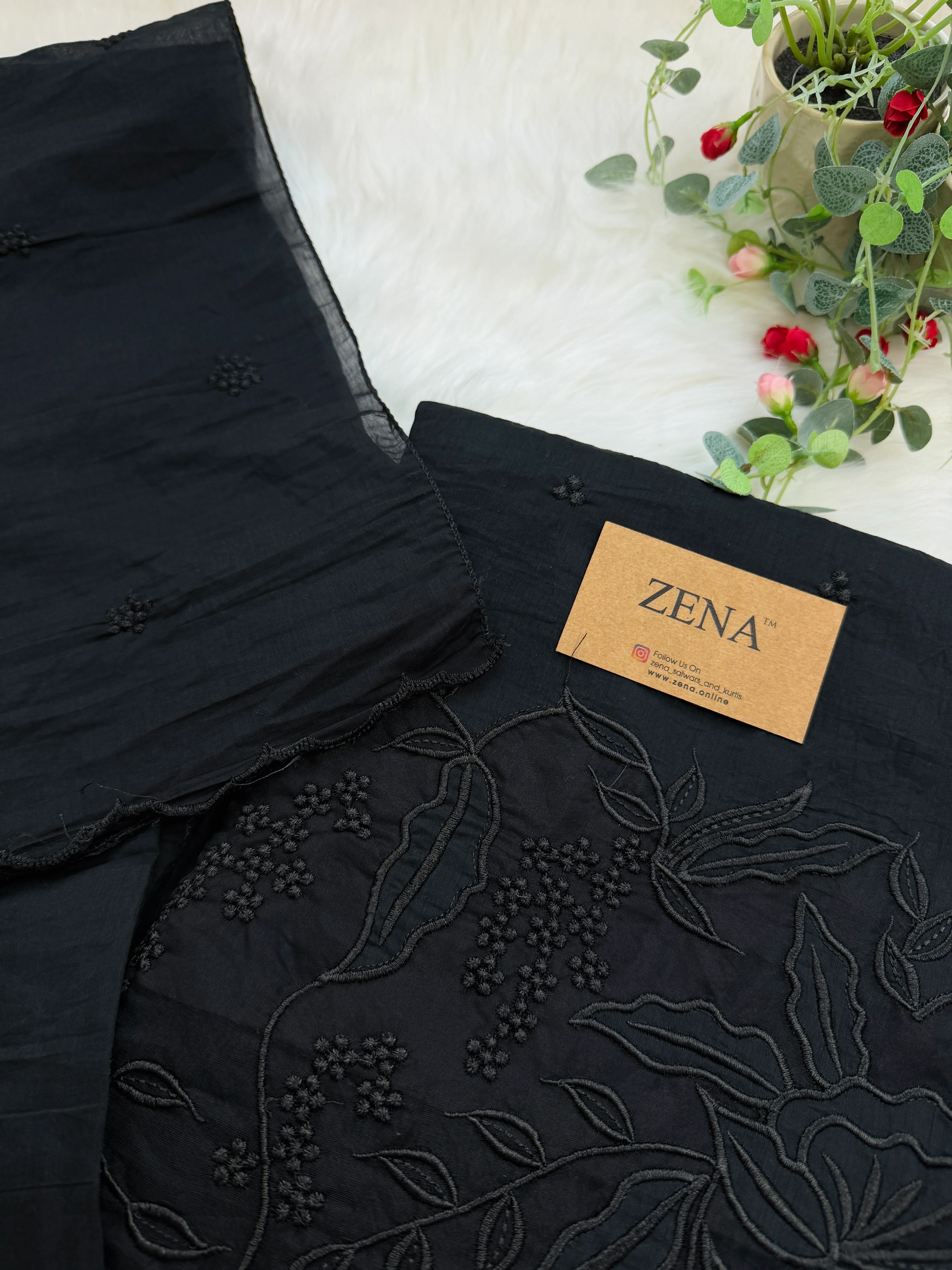 ✨ Mul Chanderi Unstitched Party Wear Suit ✨ - Image 3