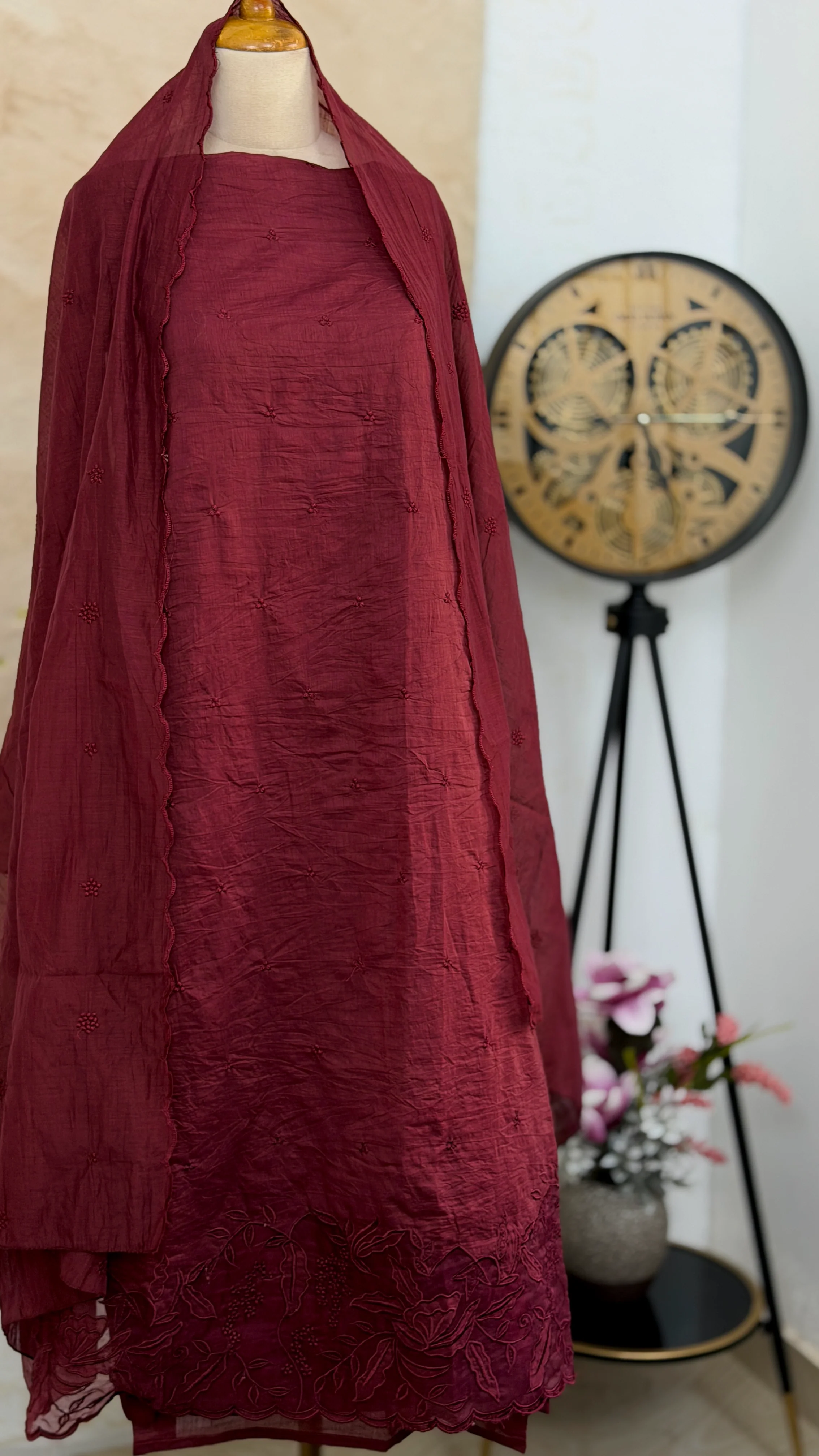 ✨ Mul Chanderi Unstitched Party Wear Suit ✨ - Image 2
