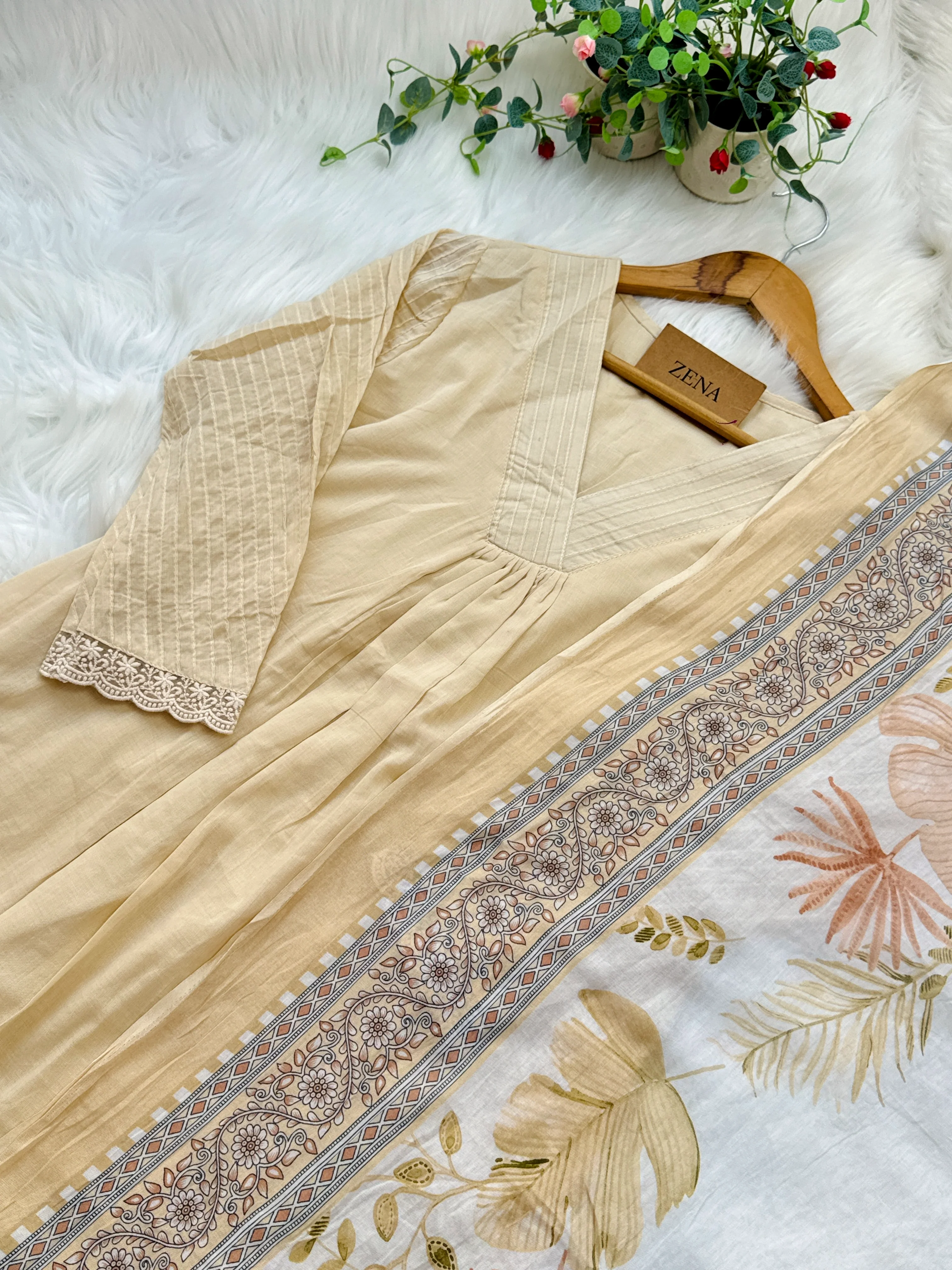 ✨ Mul Cotton Embroidered Kurti Set ✨ - Image 4